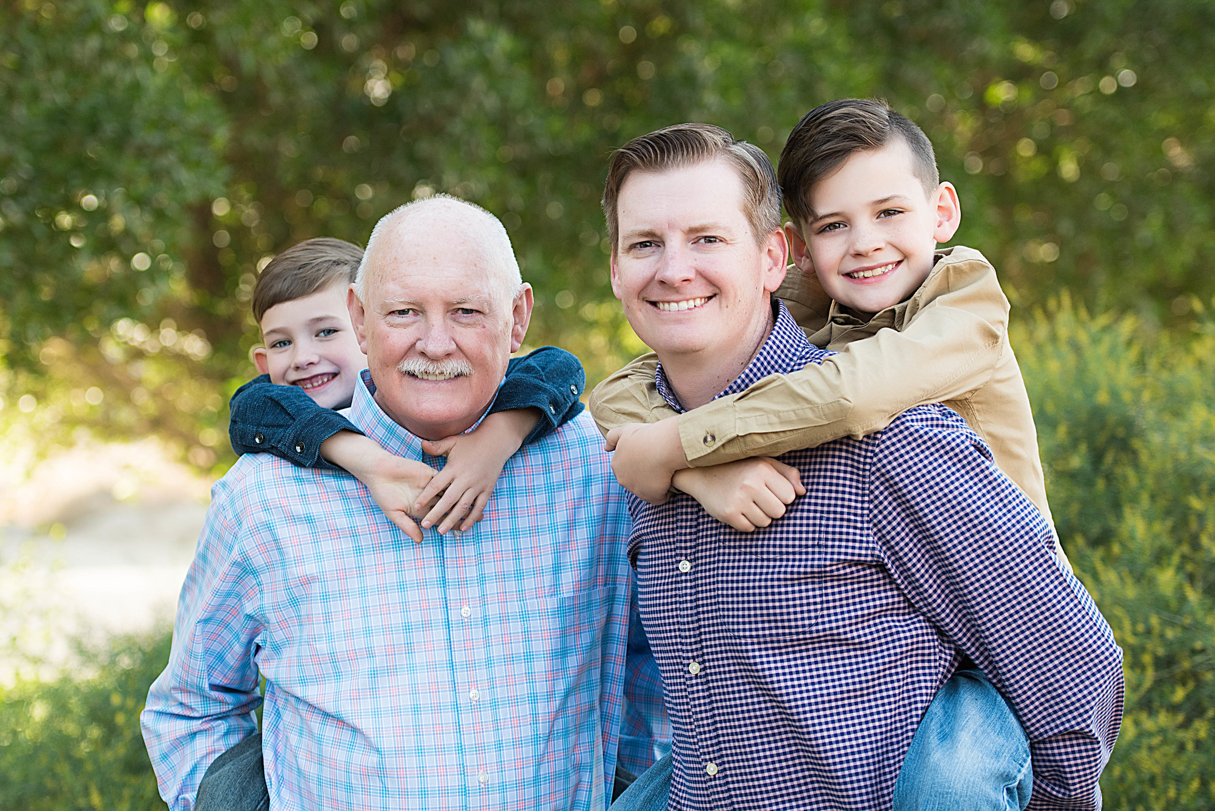 Victoria BC Extended Family Sessions (3).jpg