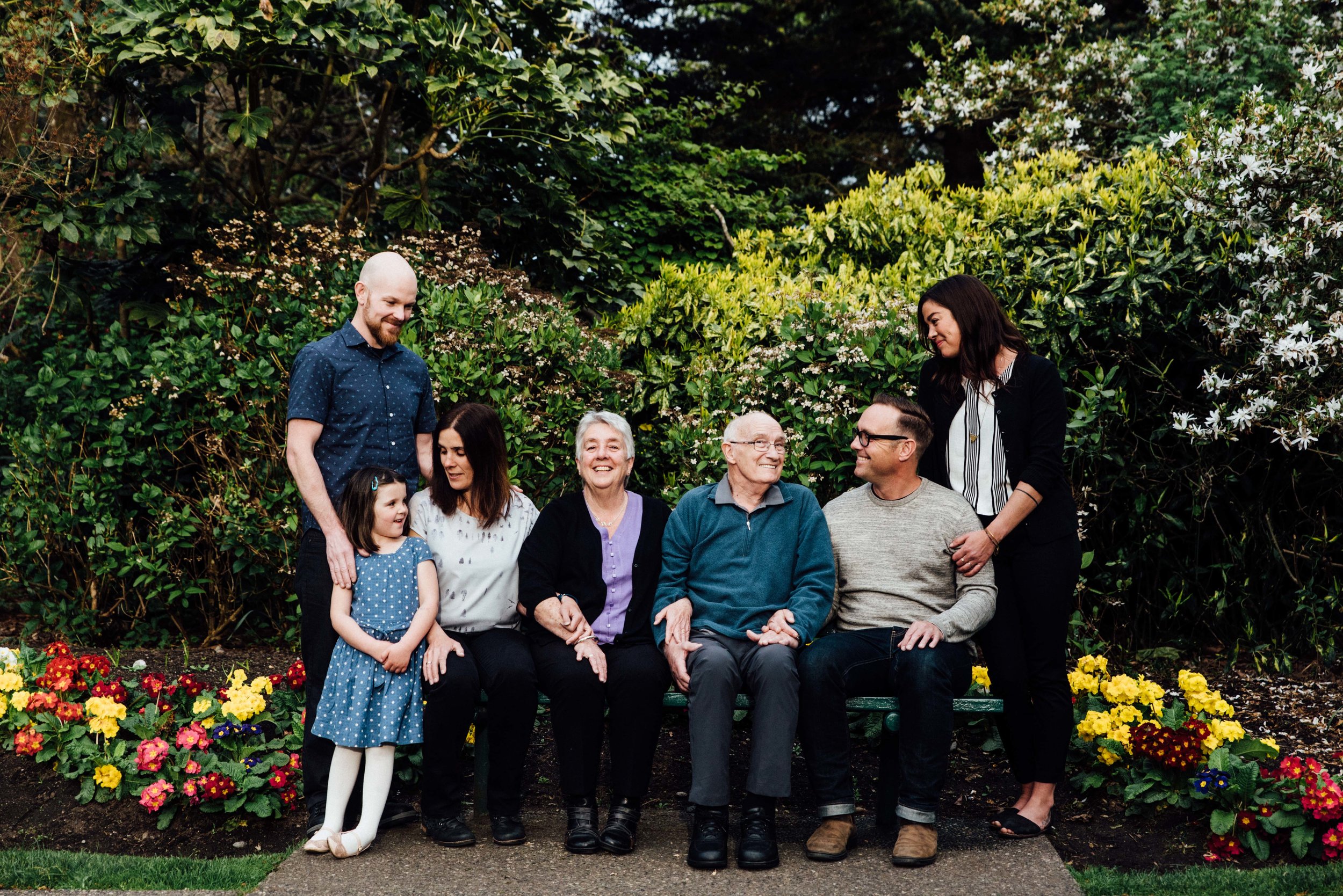 Multigenerational photos victoria bc.jpg