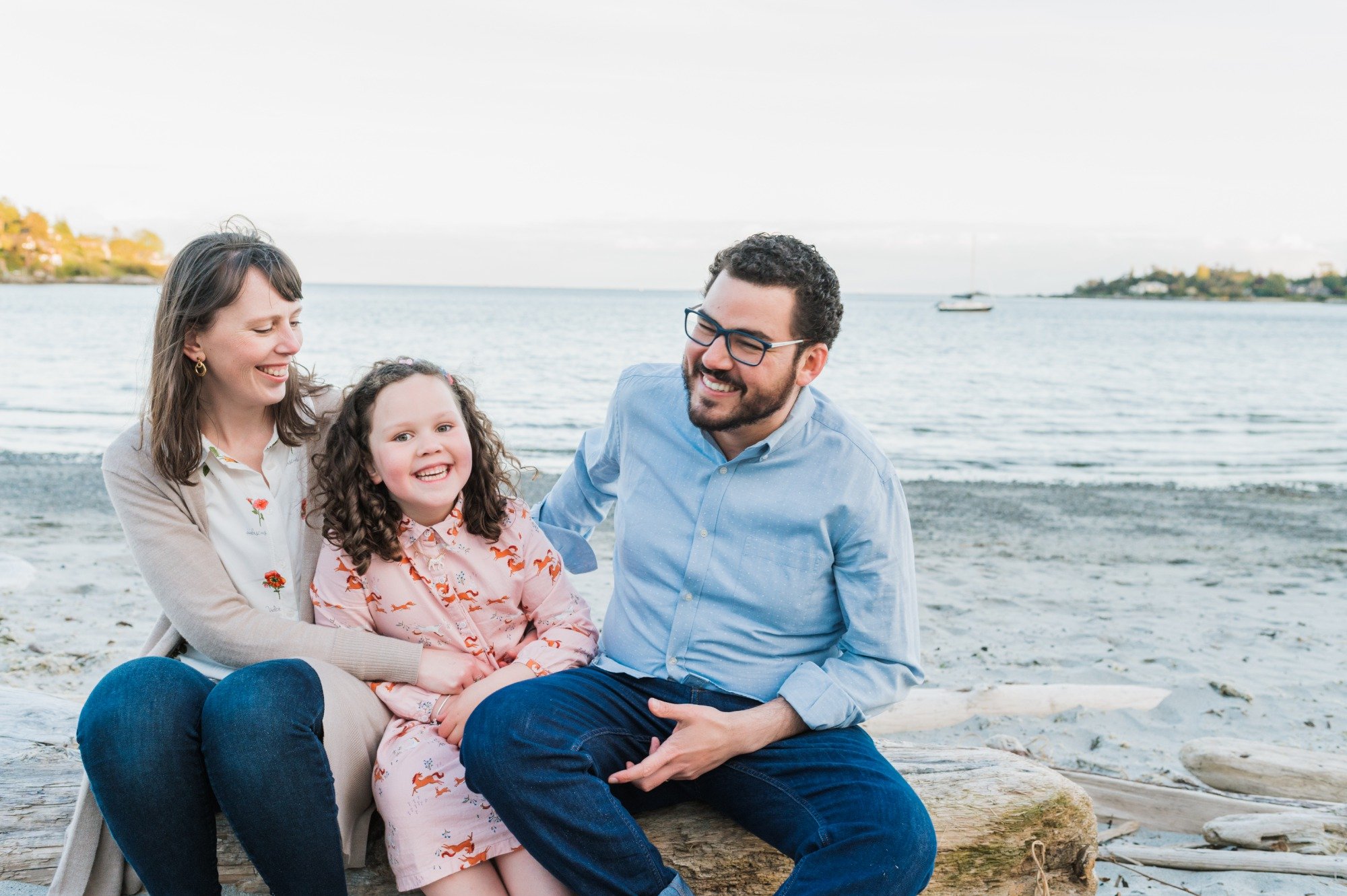 family photographers oak bay victoria bc langford westshore colwood royal bay saanich oak bay_0325.jpg