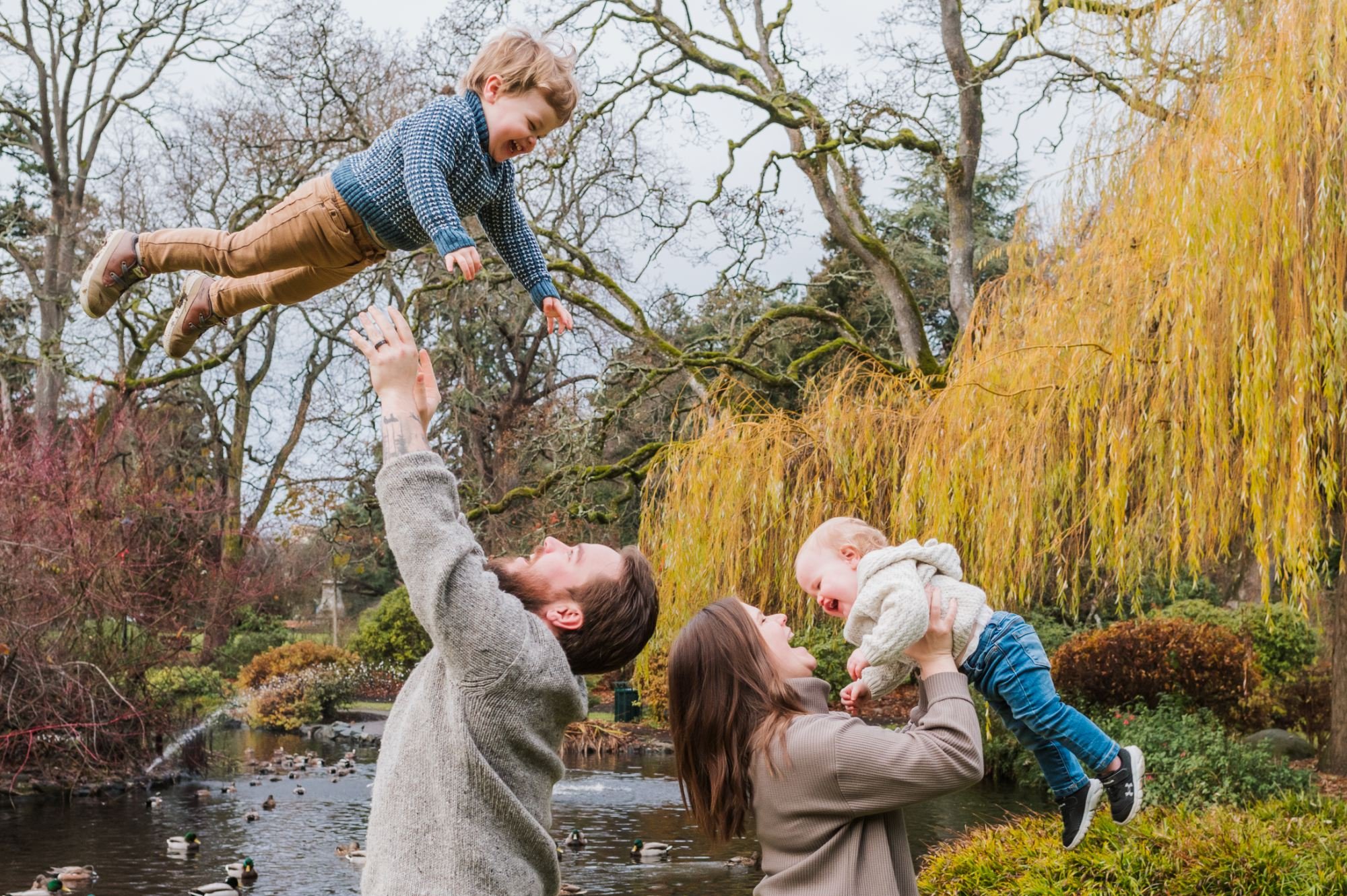 family photographer for teams oak bay victoria bc langford westshore colwood royal bay saanich oak bay_2052.jpg