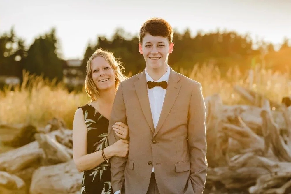 grad photographer for victoria professionals