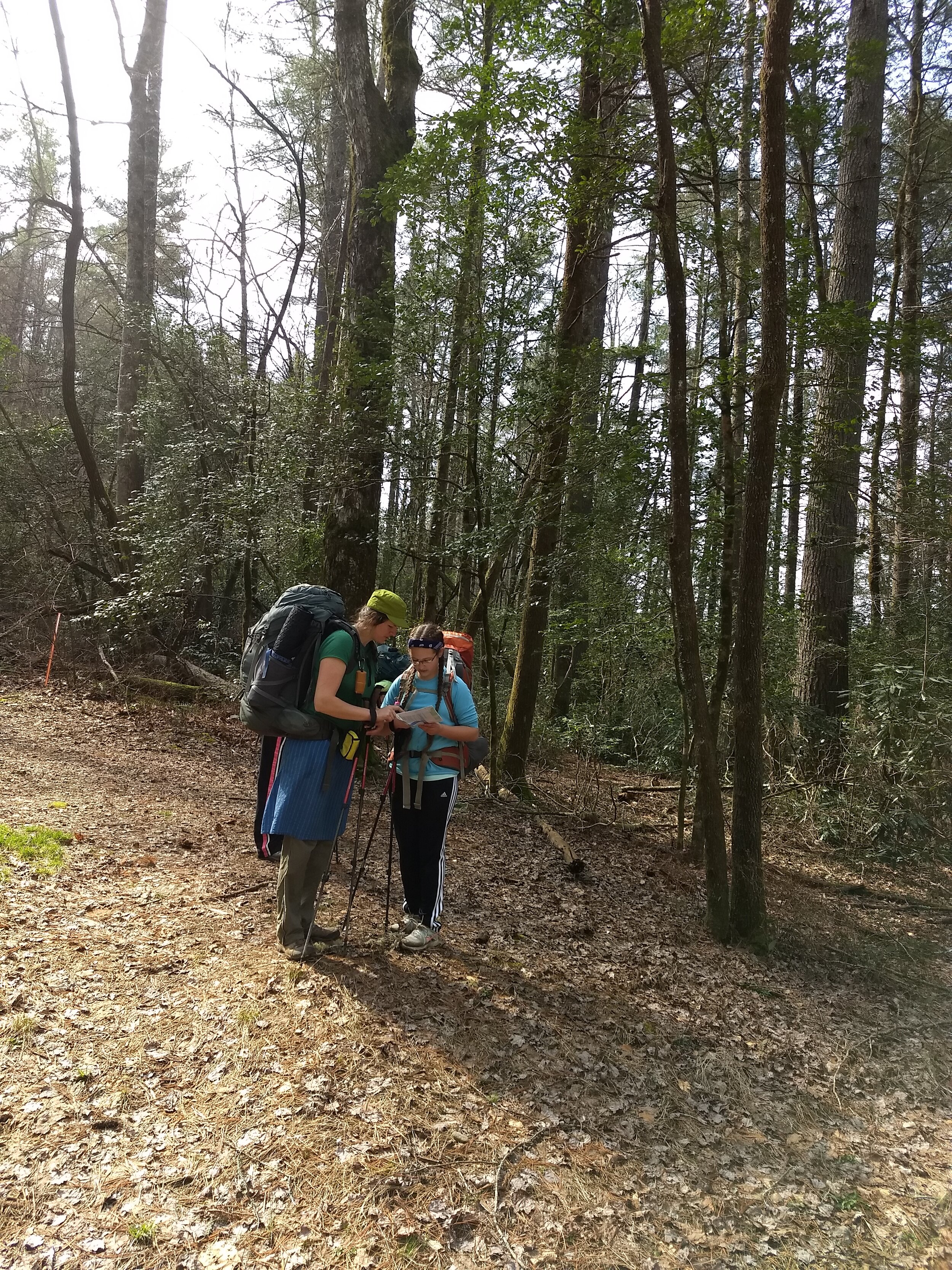 HIGH SCHOOL HIKE ON THE CHATTOOGA RIVER TRAIL