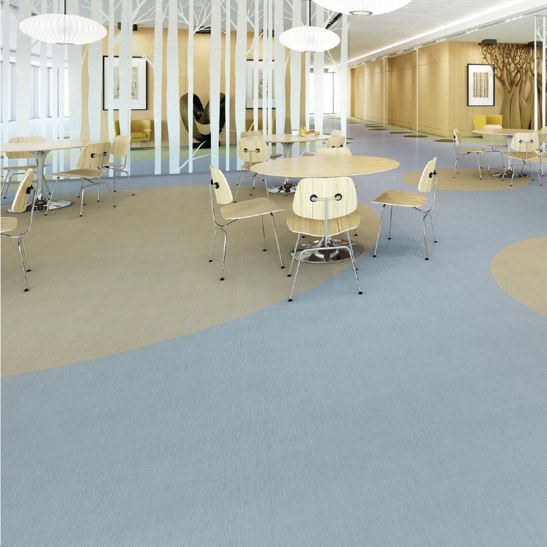 Social distancing made easier by thoughtful design - we love how our Classic Cut HPD was incorporated/designed with contrasting circles to provide defined collaborative spaces in this community space.

View more ideas at Teknoflor.com/classic-cut

#i