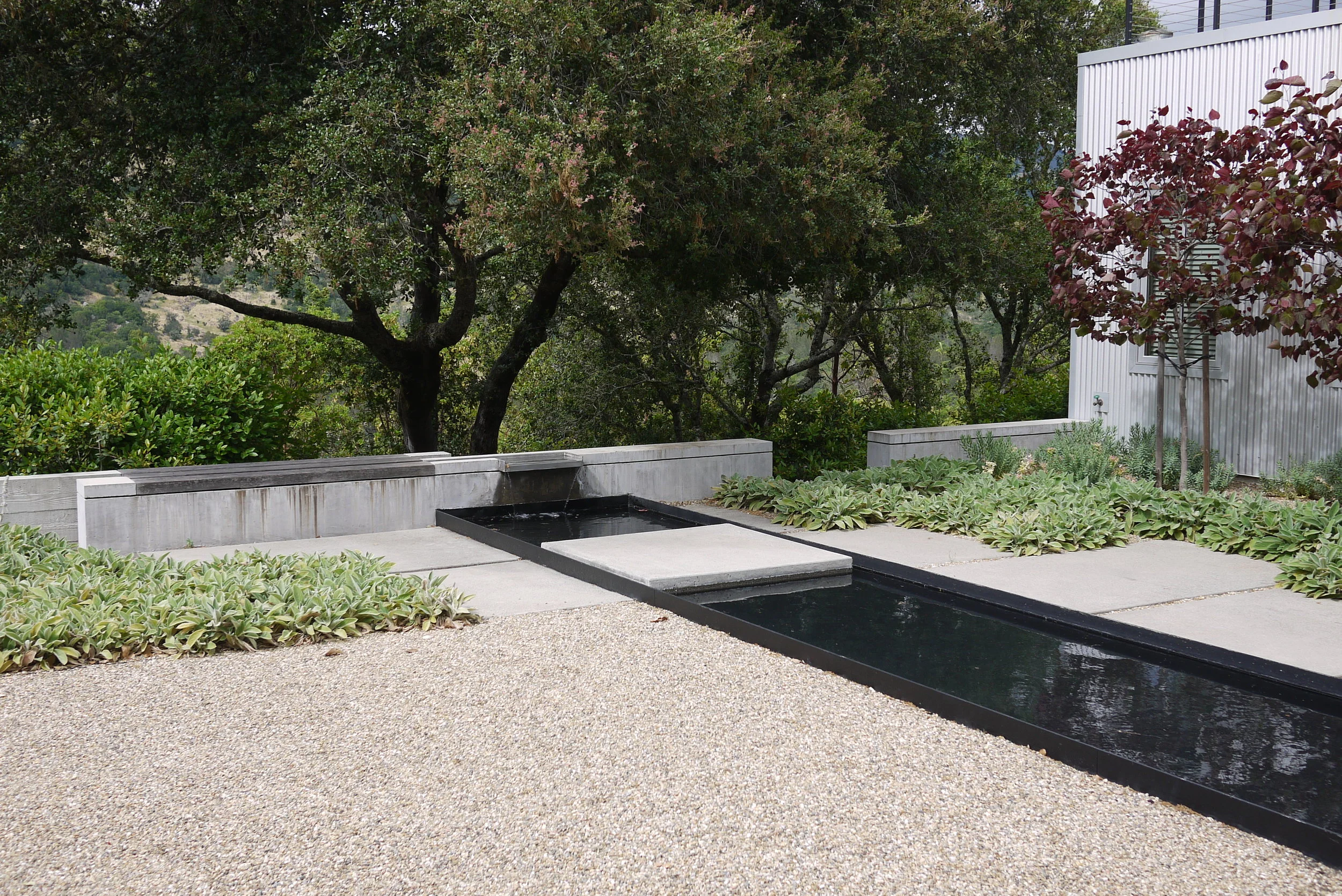 1A Courtyard Water Feature.JPG