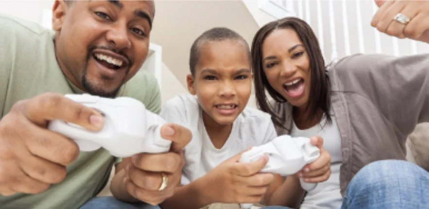 Parent Engagement in Esports: Pause, Play, Connect®