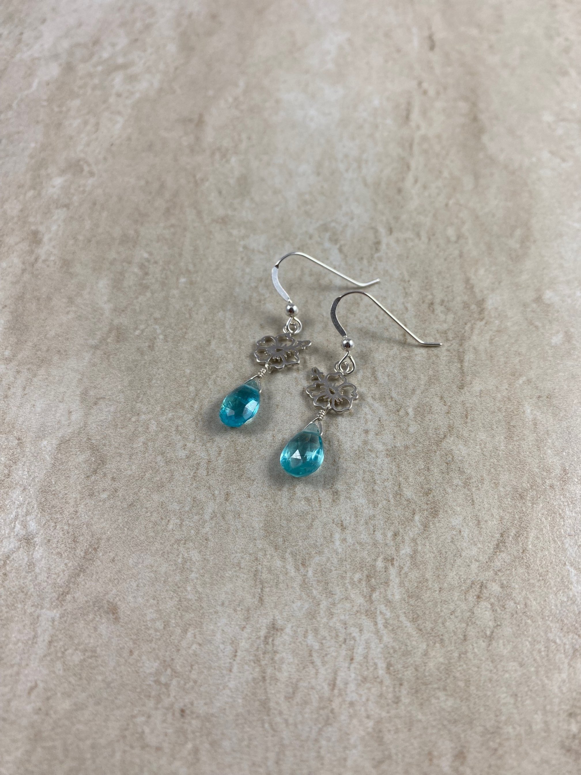 116 Apatite Hibiscus $115.jpg