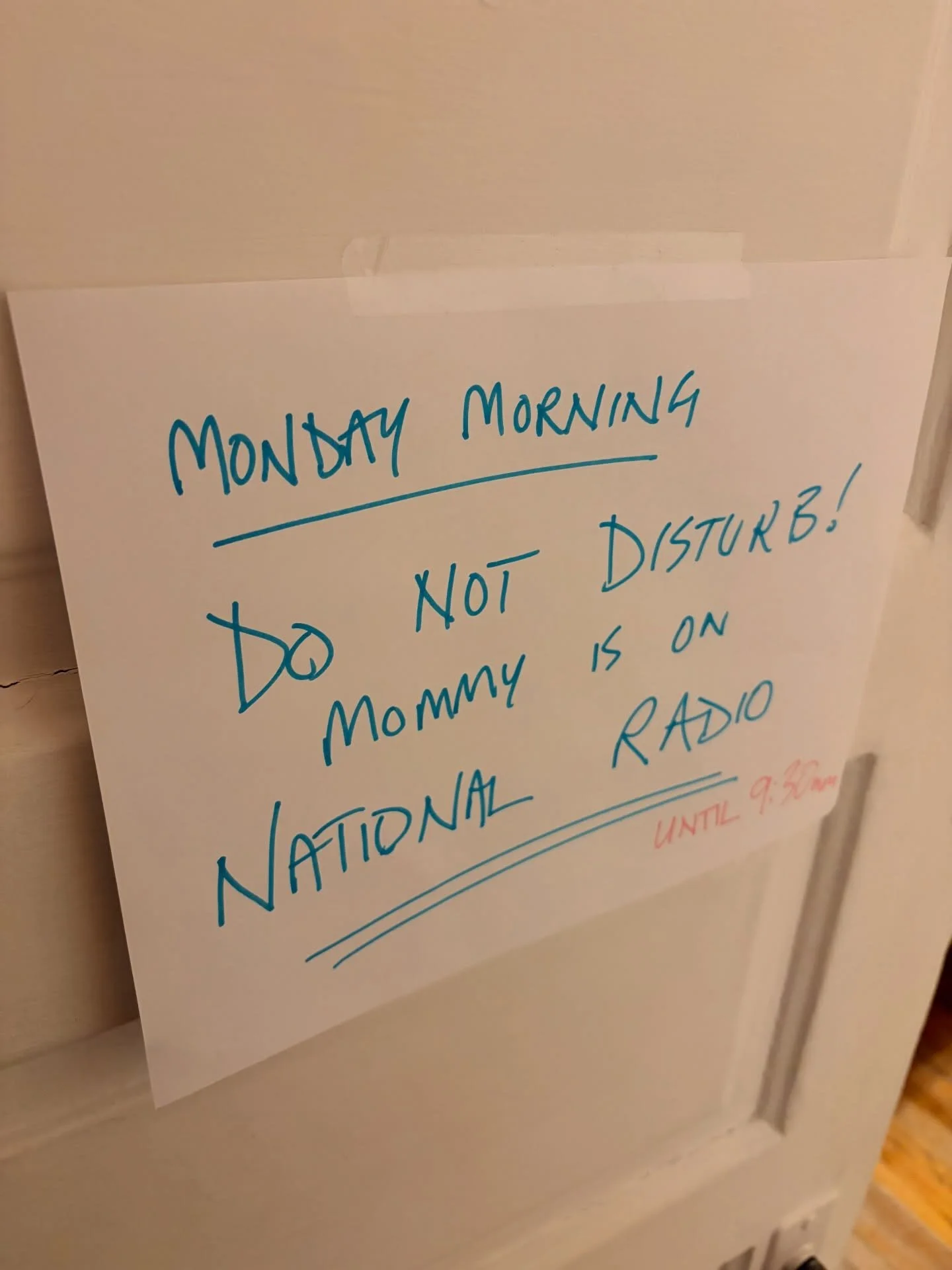 @cbcradiocanada syndicated mornings are my favourite kind of mornings!

5:40am St John&rsquo;s
6am Toronto&rsquo;s Metro Morning
6:10am Quebec City
7:10am Cornerbrook/Gander
7:20am Whitehorse
7:40am Regina
7:50am Yellowknife
8:10am Calgary
8:20am Van