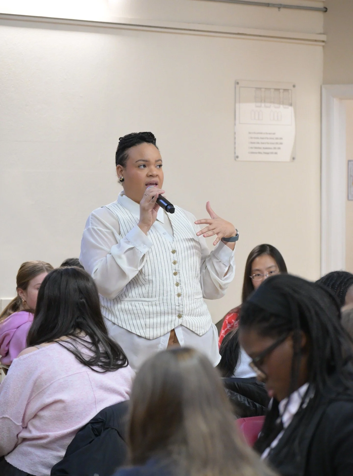 "She really *spoke* to our students."

Exactly.

Awakened Learning's educator speaking collective, Lived Wisdom, brought Lyn-Marie Farley's magic, brilliance, and heart ❤️ to @thebishopstrachanschool last week in a keynote on #procrastinati
