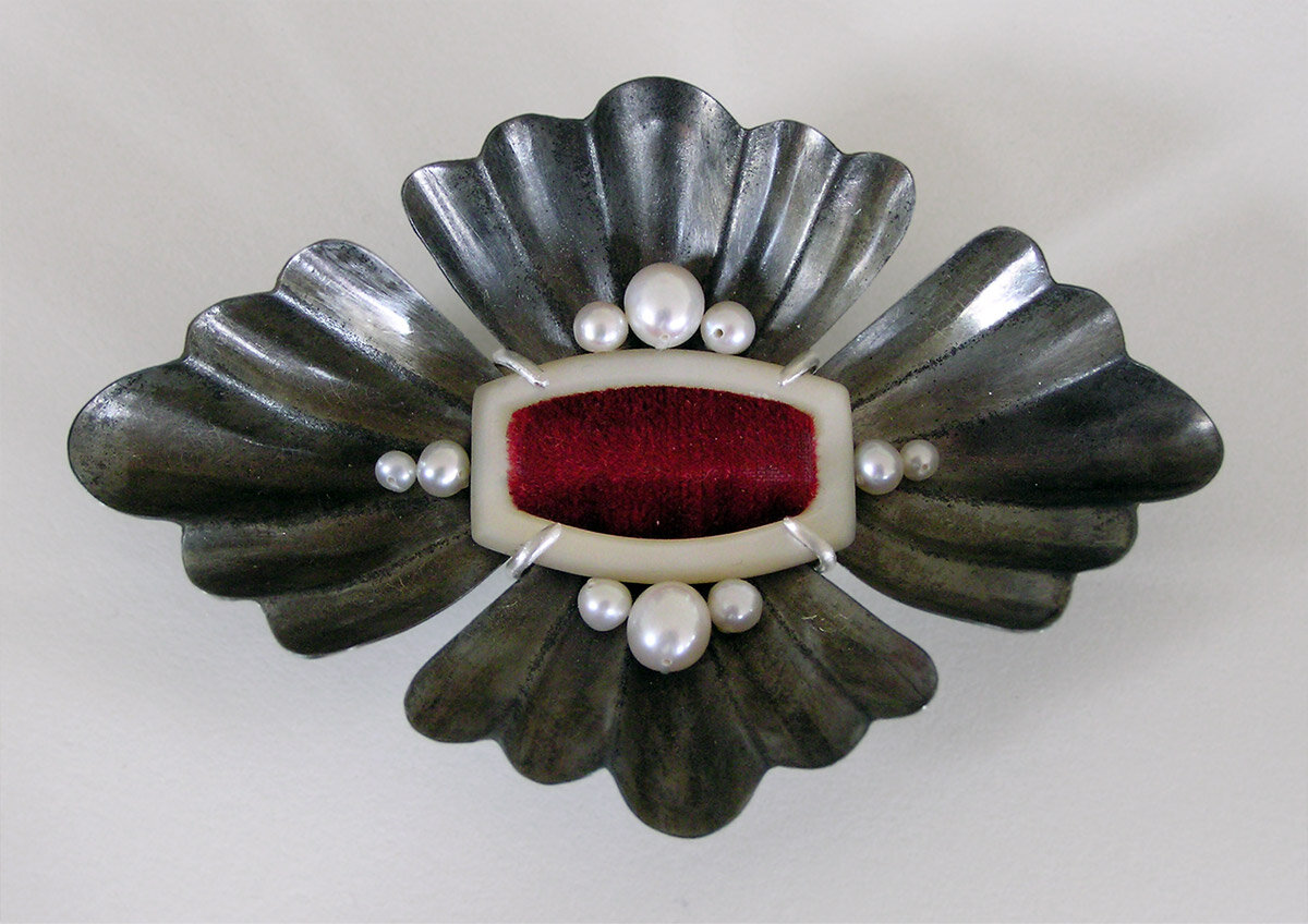  Pastry Boat with Pearls brooch 