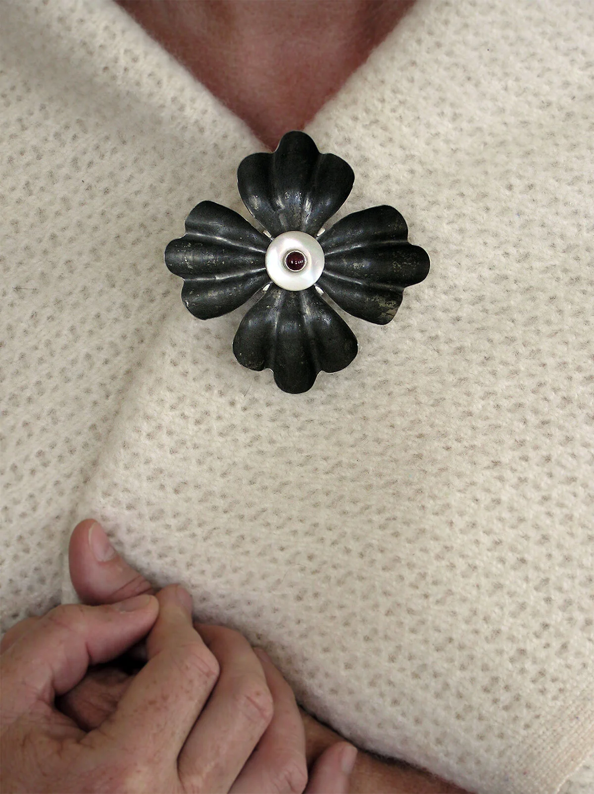 Jelly Mould brooch