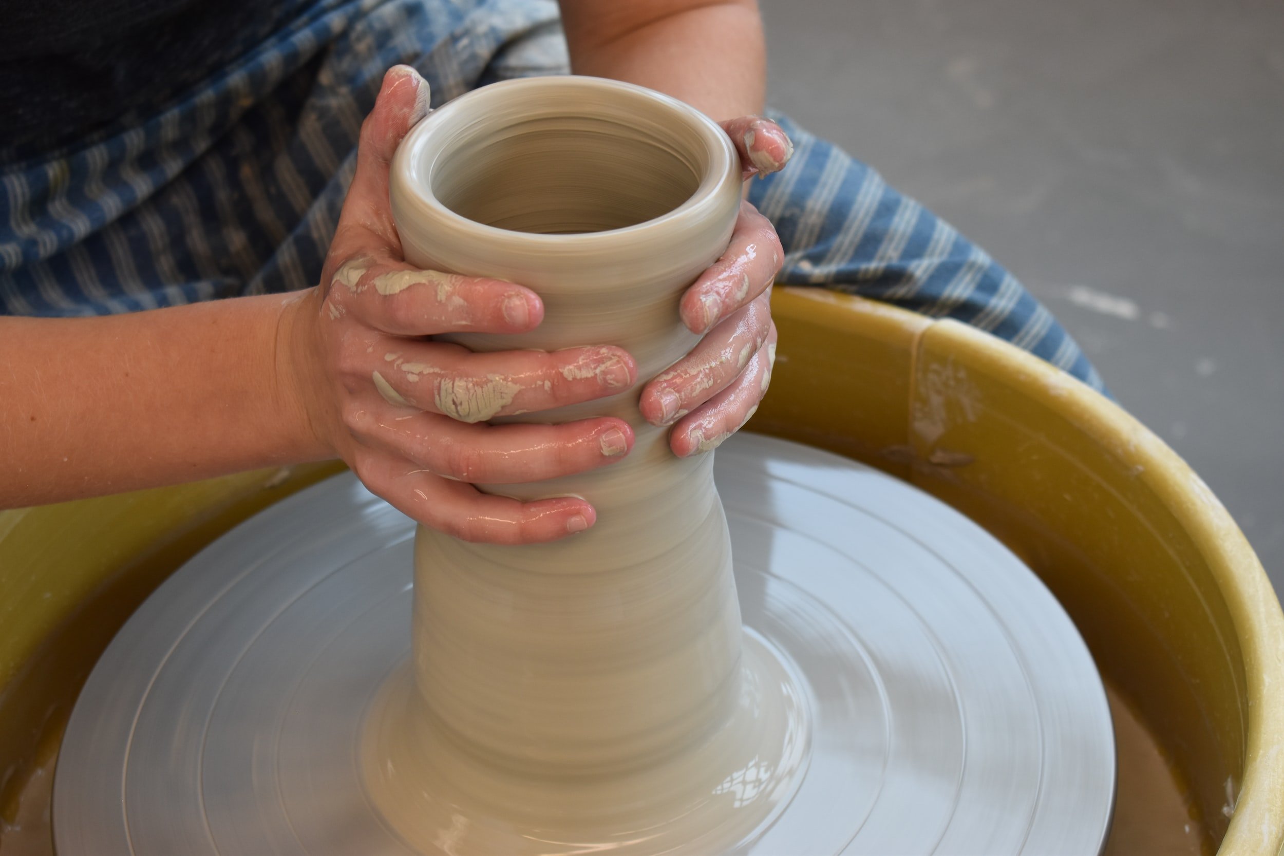 Date Night Pottery Class for 2-6 - Pottery Wheel Classes San Diego |  CourseHorse - Art Wheel
