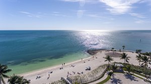 Florida Keys Luxury Beachfront Homes in the Middle Keys