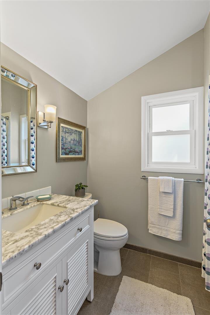 MLS 1008 Elm Ct El Cerrito039.JPG