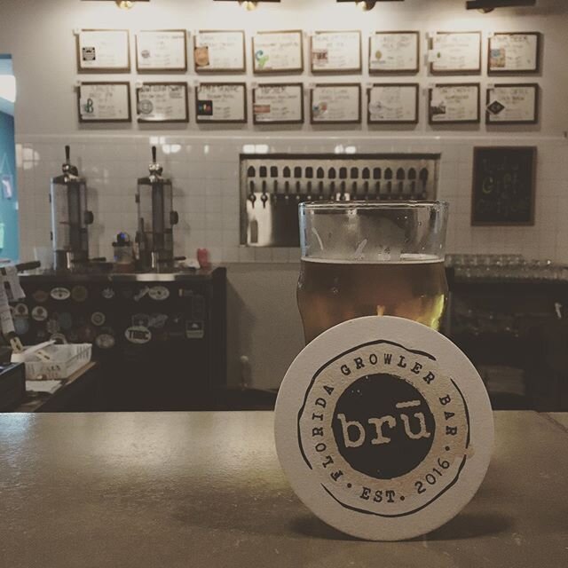 Love this place! After months of trying to get out here, we think this should be our new &ldquo;Christmas Escape&rdquo; location. Thank you @brugrowler for the hospitality!
.
.
.
#Wicketrun #SmallBatchesBigBeers #BreweryOrBust #CraftBeerLover #DrinkL