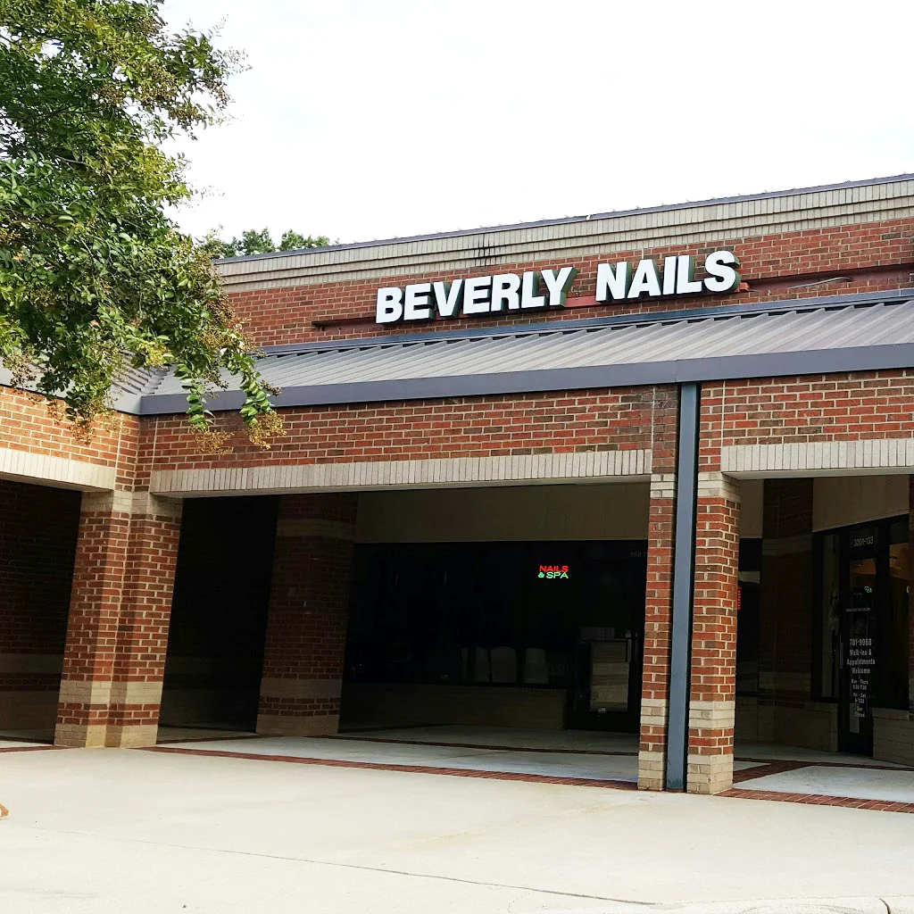 Beverly Nails Spa