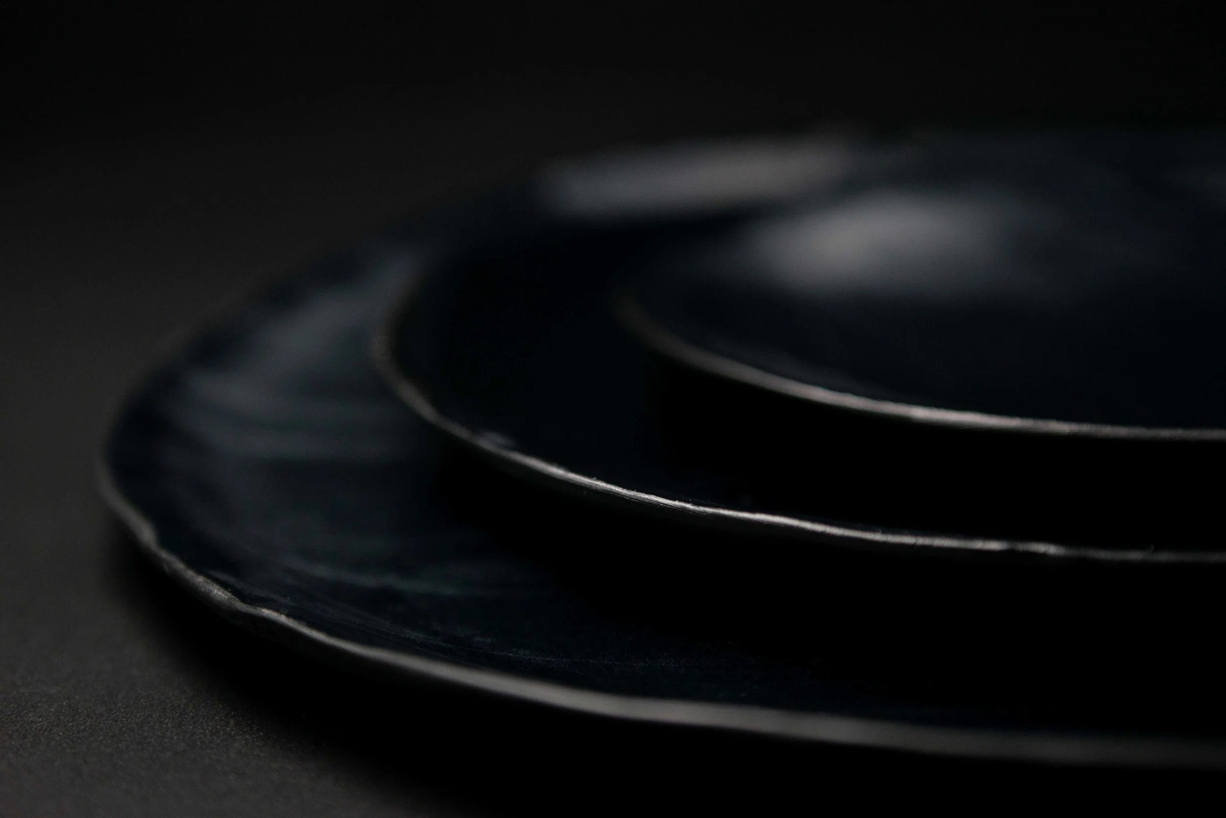 BLACK PORCELAIN-4.jpg