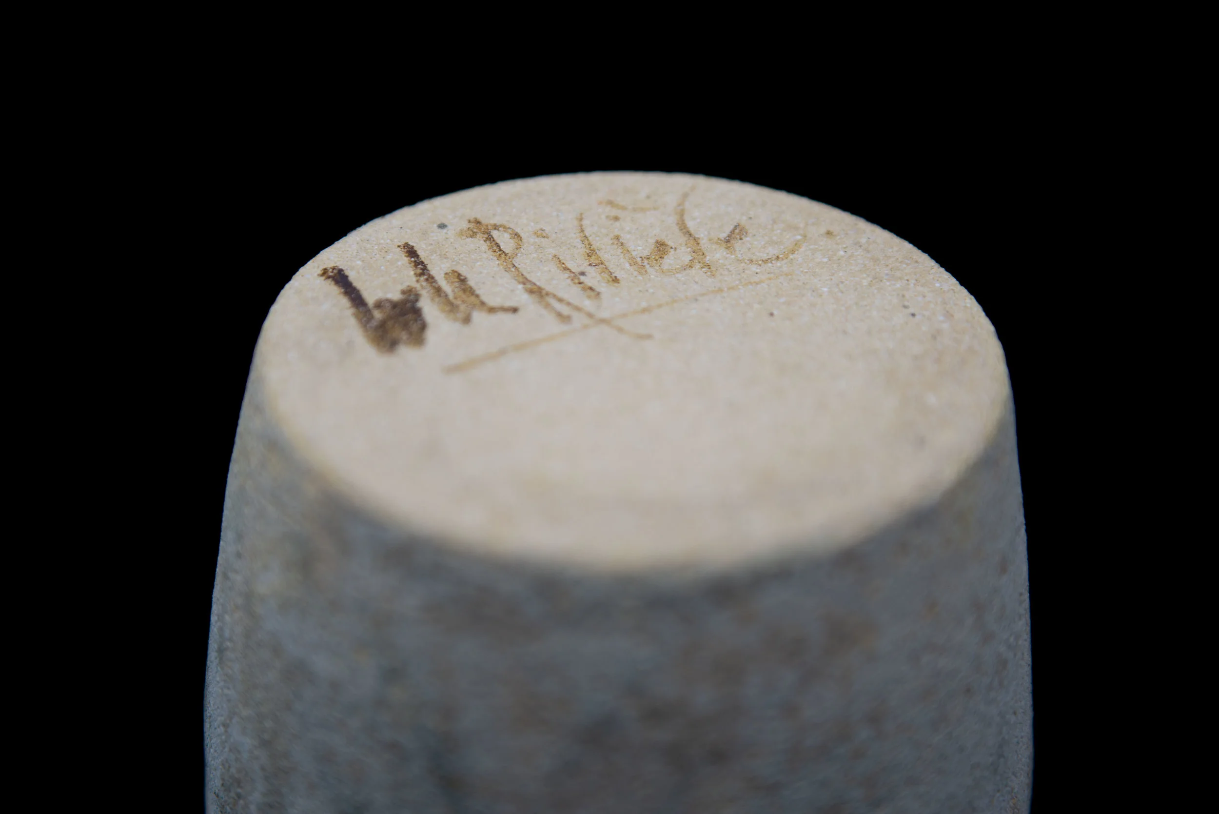 SMALL_FORMAT_VASE-4.jpg