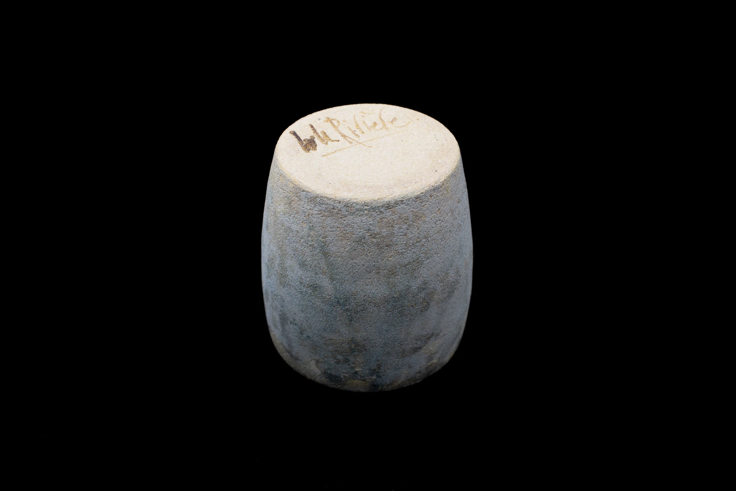 SMALL_FORMAT_VASE-3.jpg