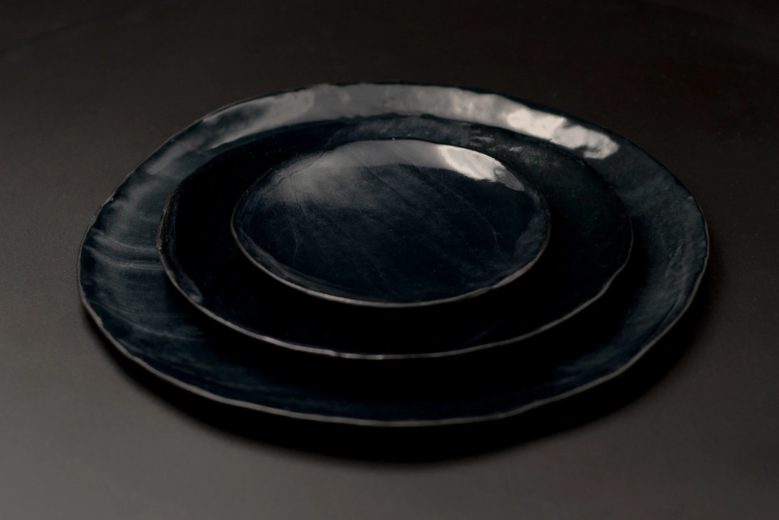 BLACK PORCELAIN-1.jpg