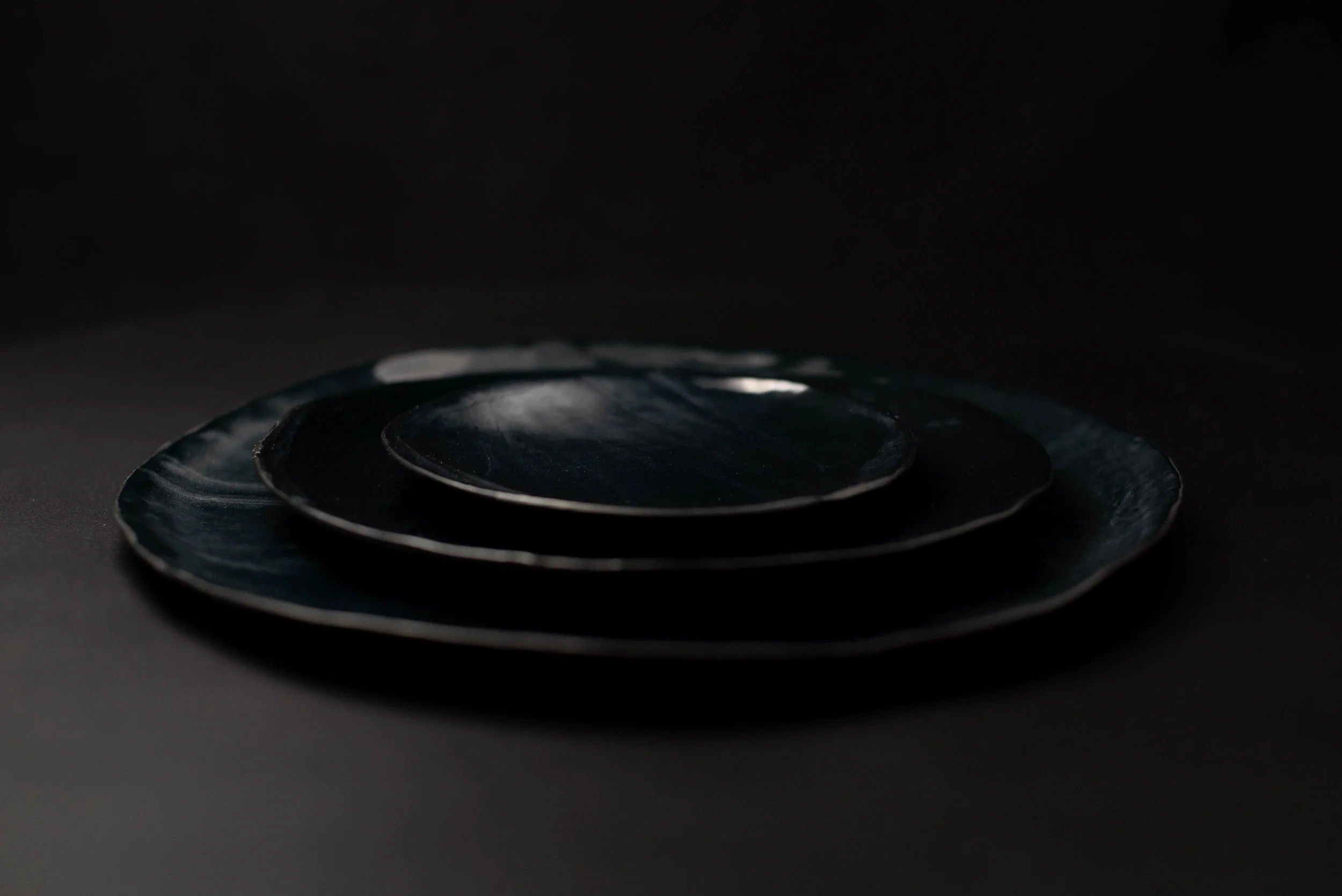 BLACK PORCELAIN-3.jpg