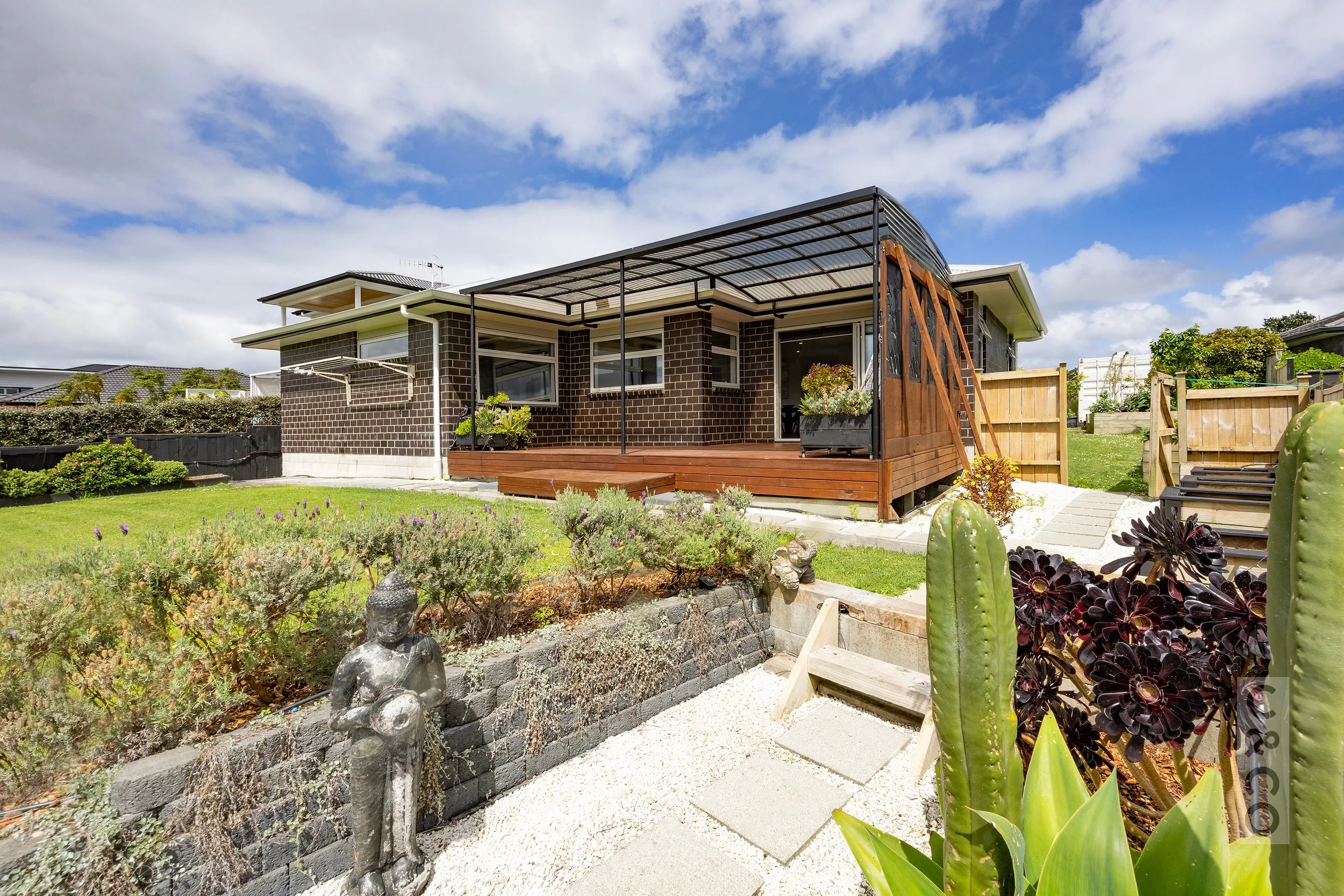 pohutakawa-05.jpg