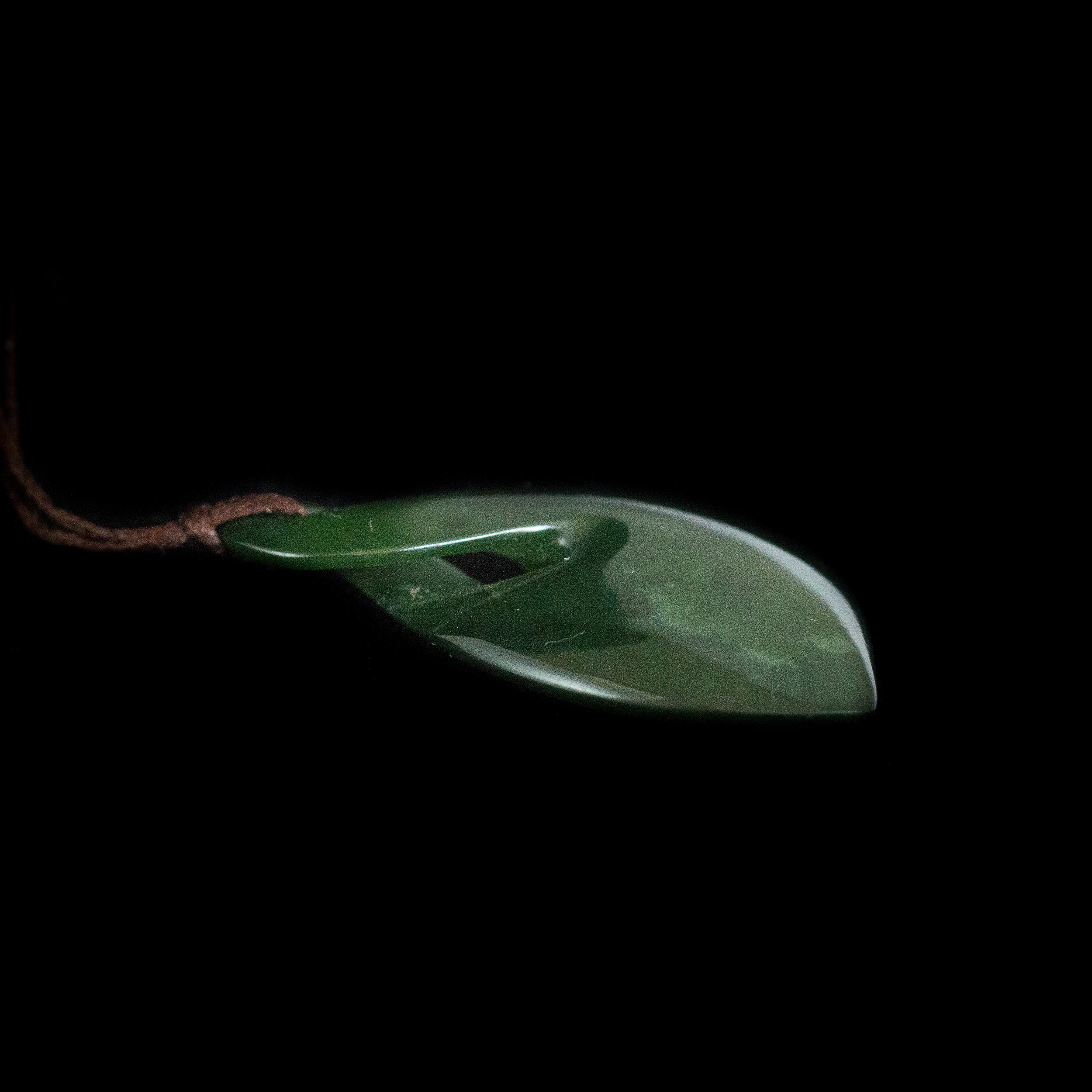 Pounamu Pikorua/Twist Necklace