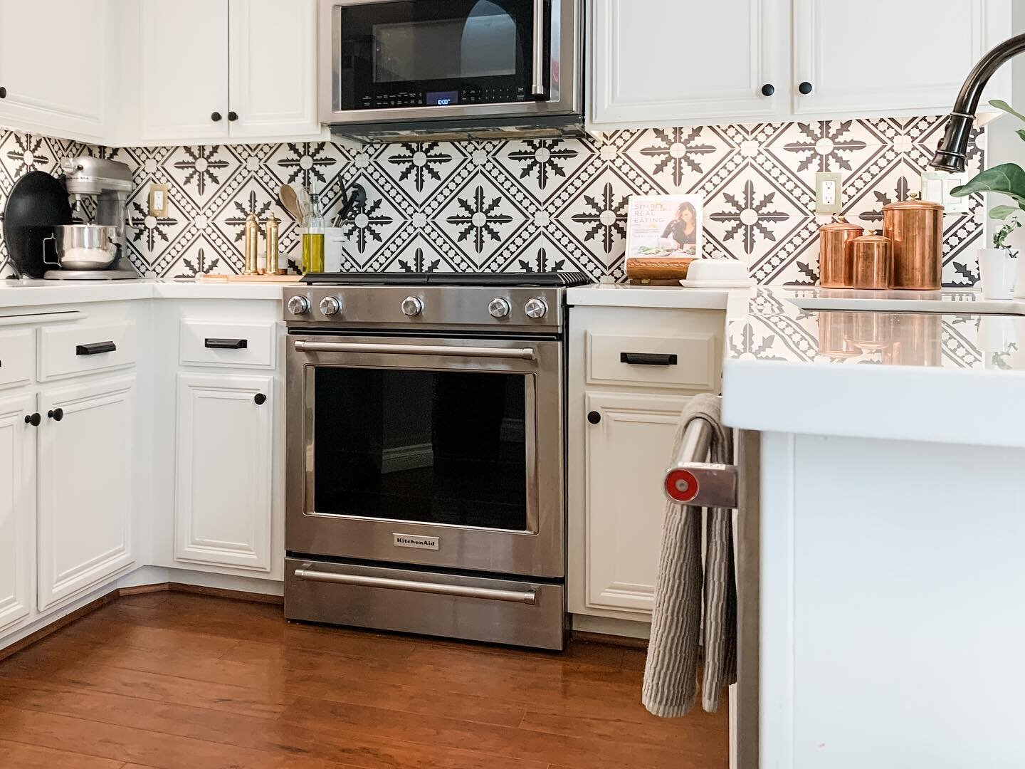 Being at home with Max (and now Henry, our 9 week old Labrador) has definitely been fun but oddly enough, still an adjustment. I&rsquo;m definitely getting into the groove of things and excited for all the projects around the house. I started organiz