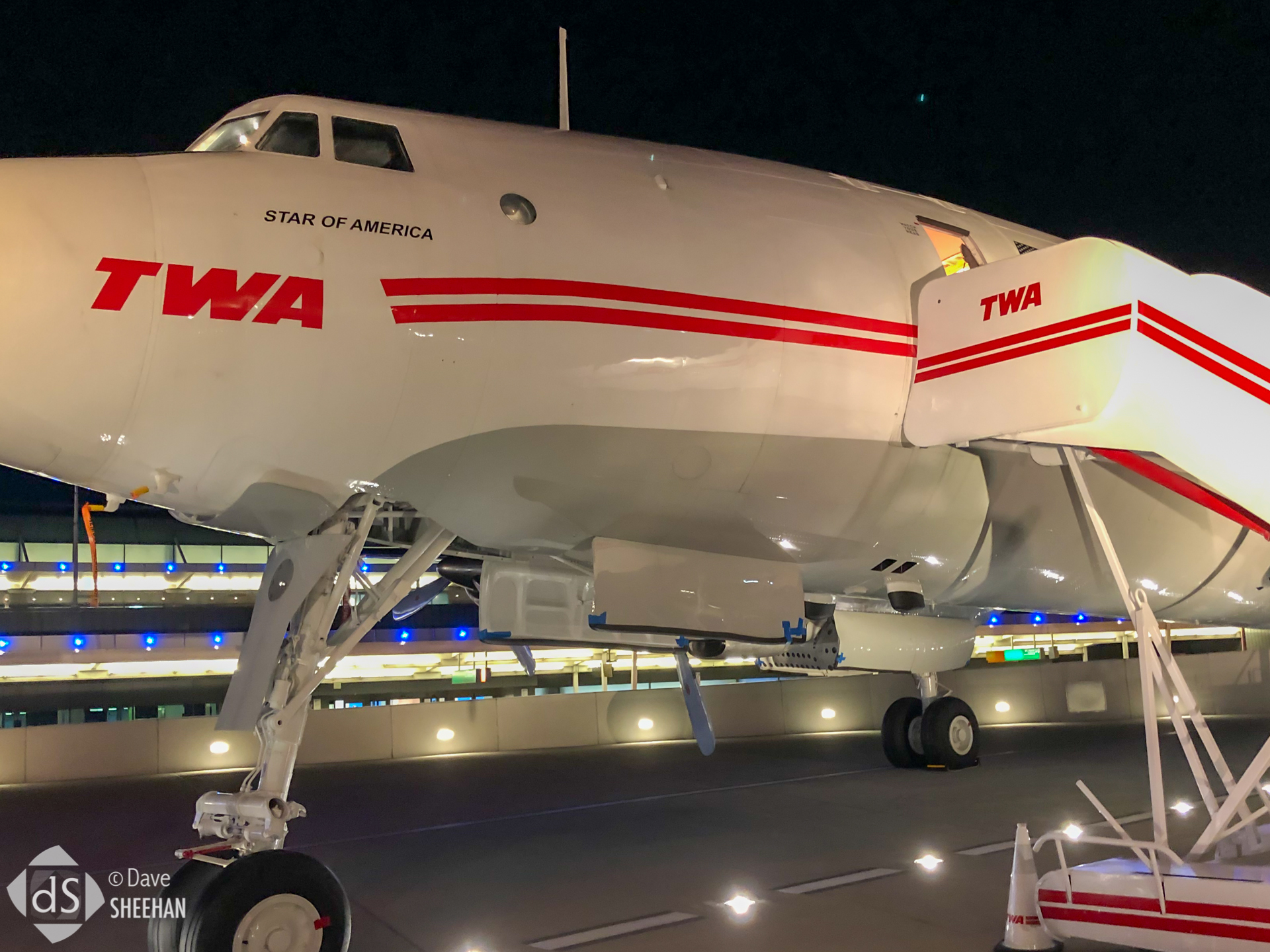 twa-hotel-jfk-10.jpg