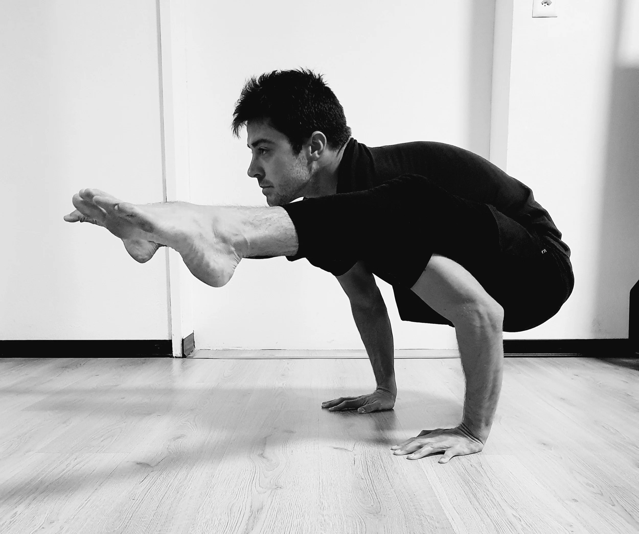 YogaLab dedicato all’equilibrio sulle braccia