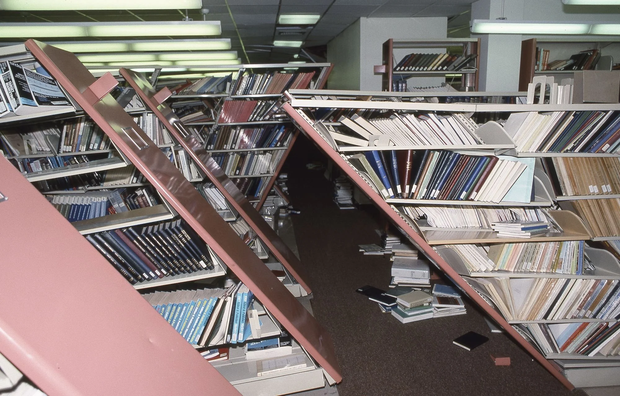 Loma Prieta earthquake, Stanford Library. Photo credit: Stacy Geiken/Stanford News Service