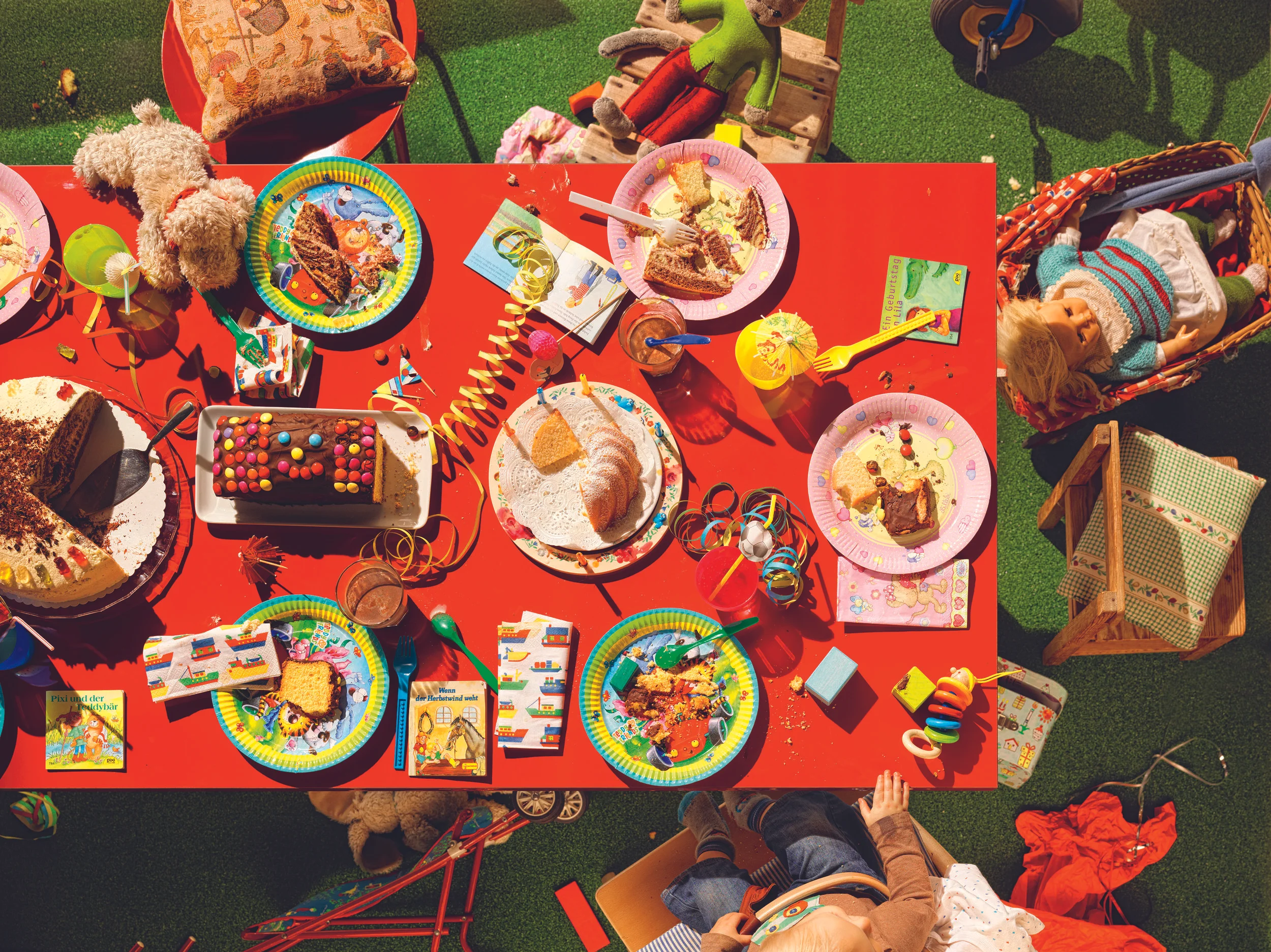 kindertisch3628_ba.jpg
