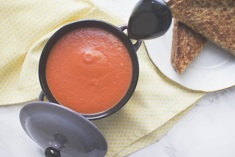 Vegan cream of tomato soup