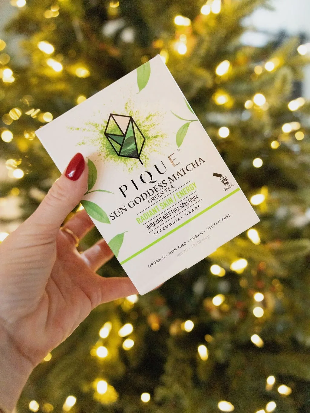 If I were building my dream wellness stocking this Christmas 🎄✨ this would be at the very top:

@piquelife Sun Goddess Matcha 🍵💚
100% organic, ceremonial-grade matcha from Japan &mdash; quadruple toxin-screened for purity and bioavailability.

Gre