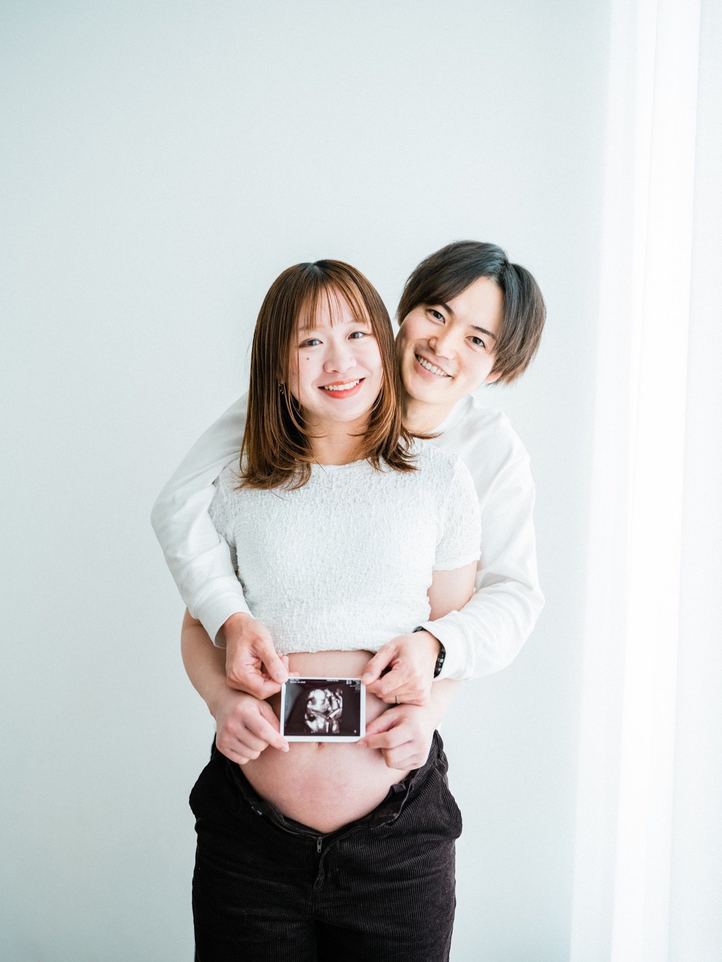 こんにちは、アニュのあらかわです！

先日はマタニティフォトの撮影でした📸

結婚式の前撮りからお手伝いさせていただいているお二人。
こうして新しい家族が増えていく幸せな瞬間を、
また一緒に残せることが本当に嬉しいです✨

次は赤ちゃんの笑顔に会えるのを、
今から楽しみに待っています！

いつも大切な節目をお任せいただき、
ありがとうございます😊

___________________

photographer
@anumnu_arakawa 

「写真から聞こえる、あの日のいとおしい声