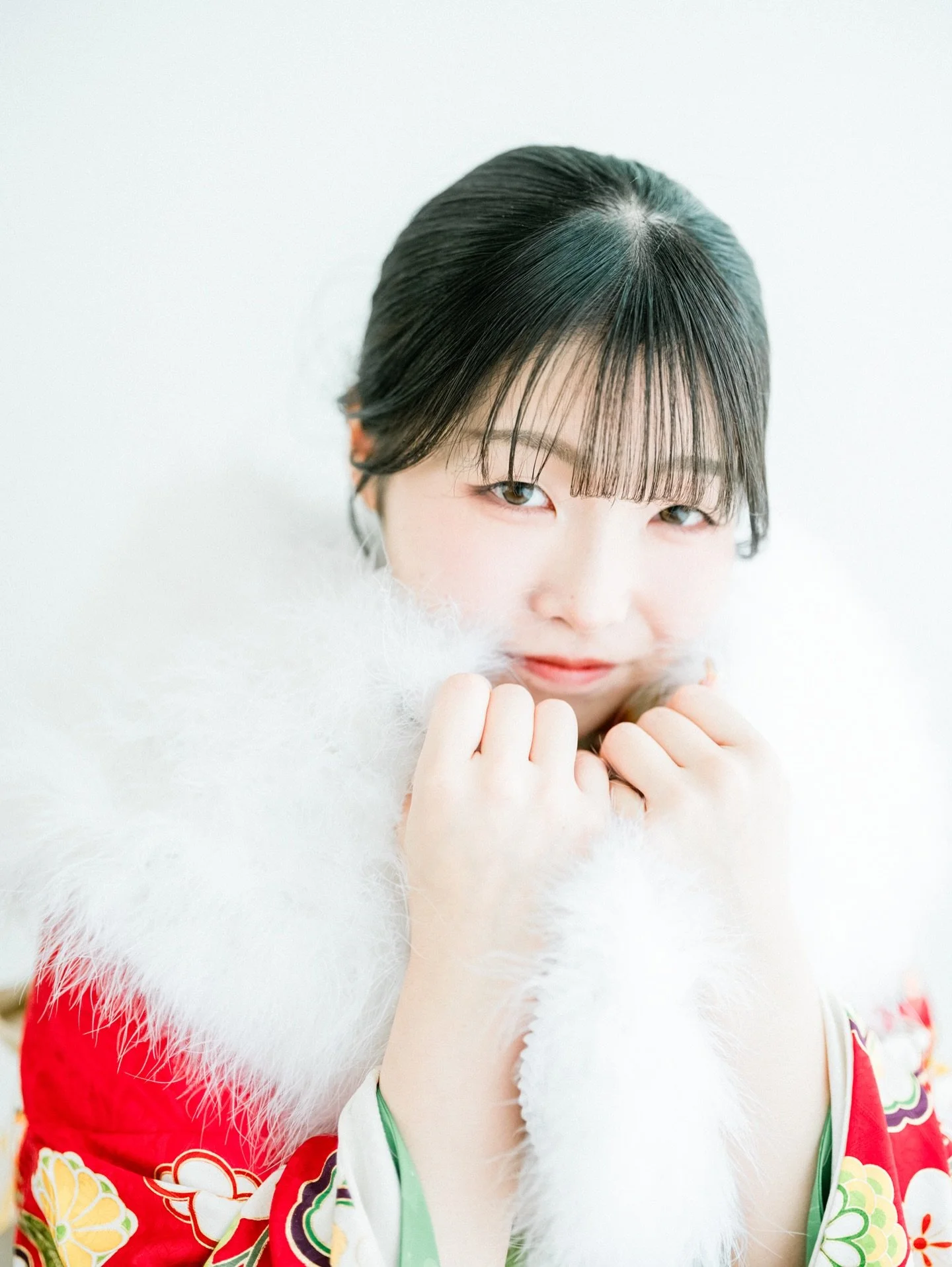 こんばんは、アニュのあらかわです！

親戚の子の二十歳記念、撮影のつづき。📸

あらためて、成人おめでとう！
学校もアルバイトも、らしく全力で楽しんで♪

これからもずっと応援してます！

photographer
@anumnu_arakawa 

photostudio
@helloanu_ 
___________________

「写真から聞こえる、あの日のいとおしい声。」
2026年熊本市南区オープン予定📷
@mnu_photo_studio 

&uarr;新しいスタジオの準備