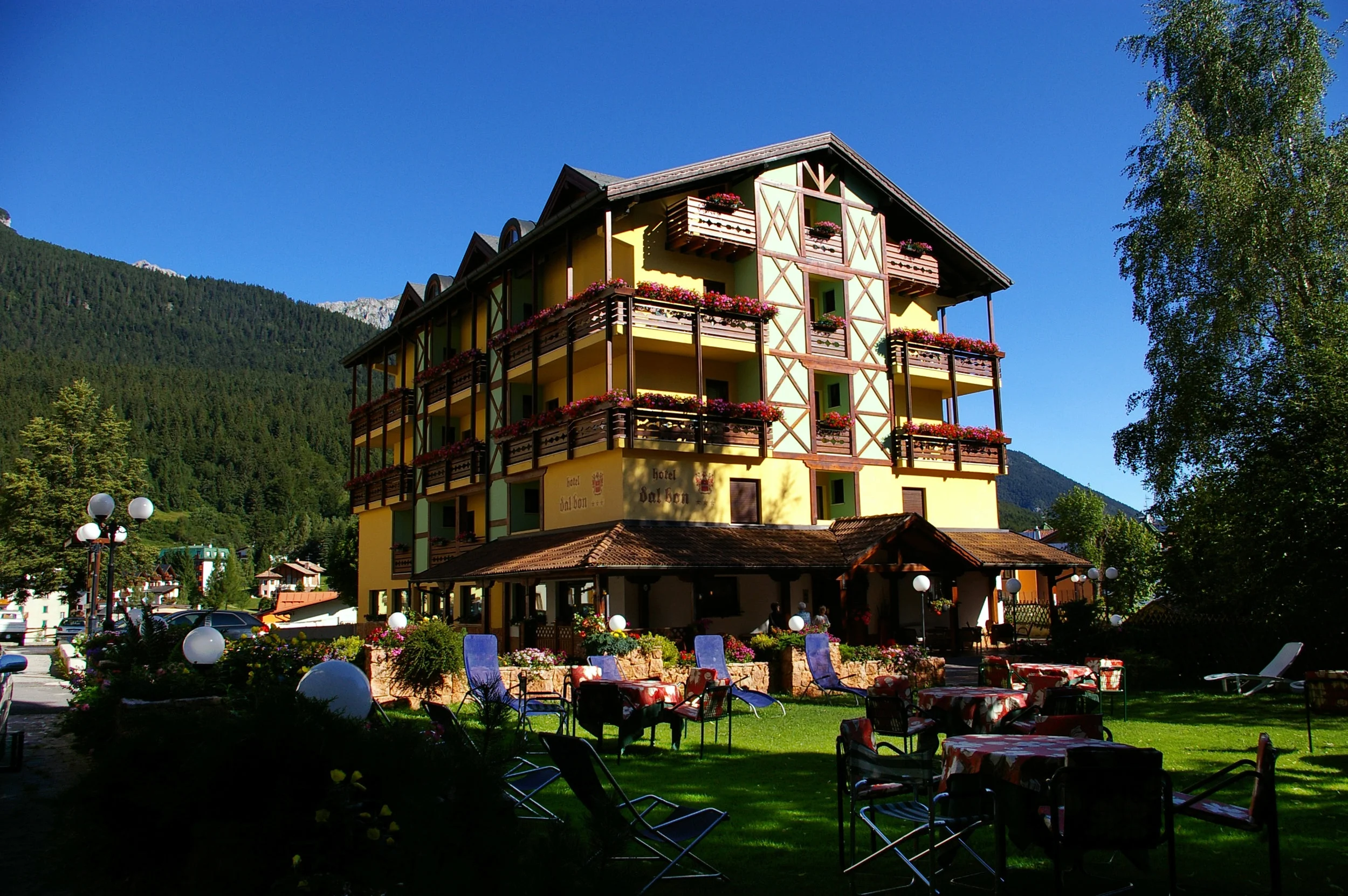 Hotel Dal Bon - estate ad andalo