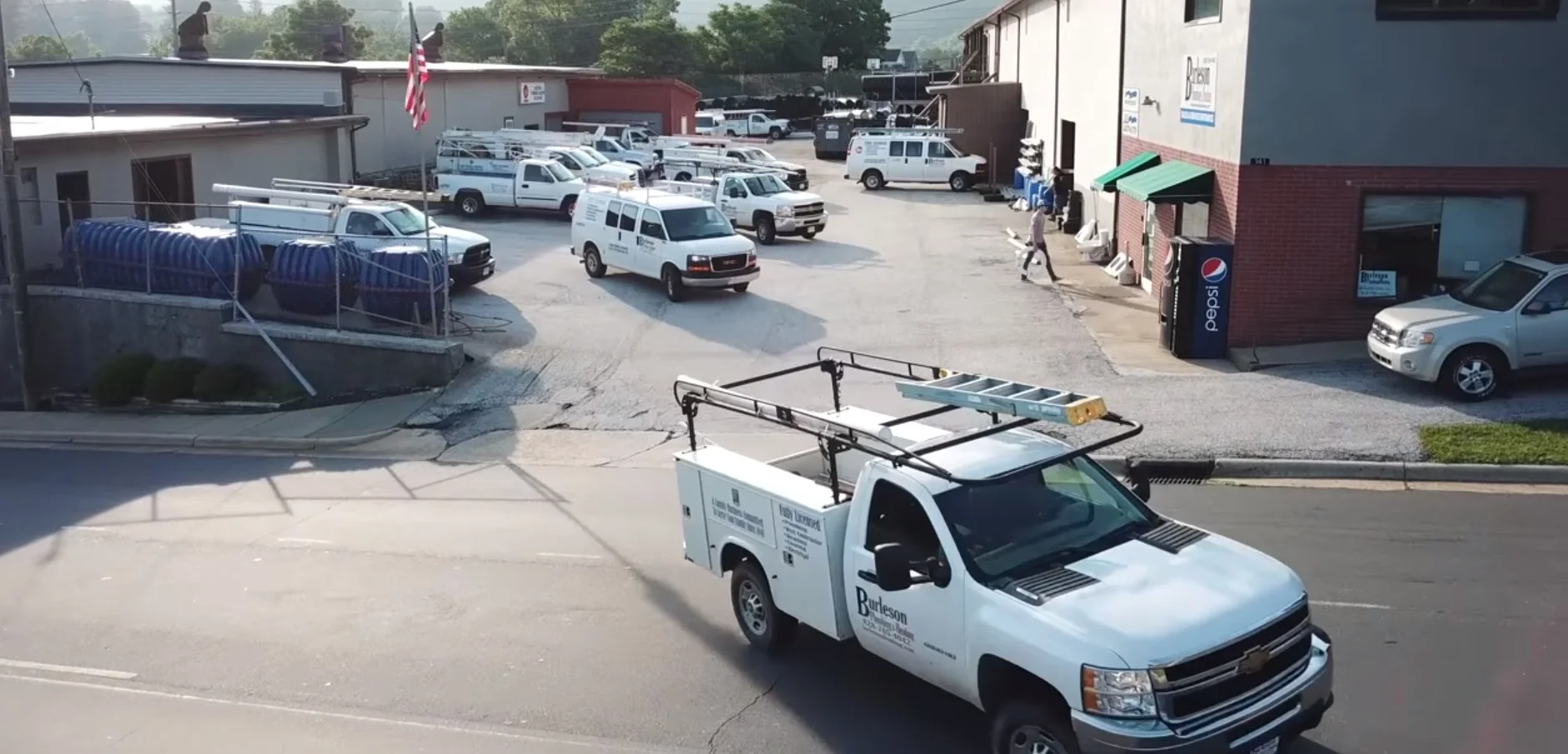 Working%2BTrucks%2BPulling%2BOut.jpg