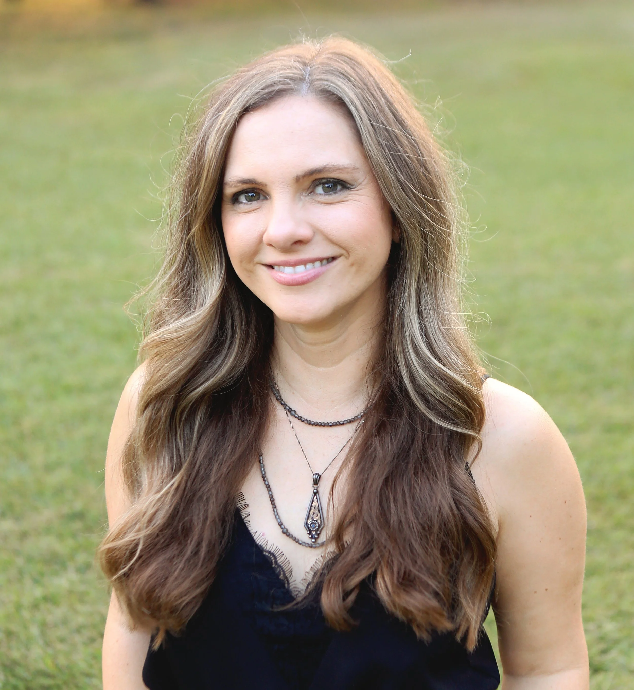 Deidre cropped.jpg