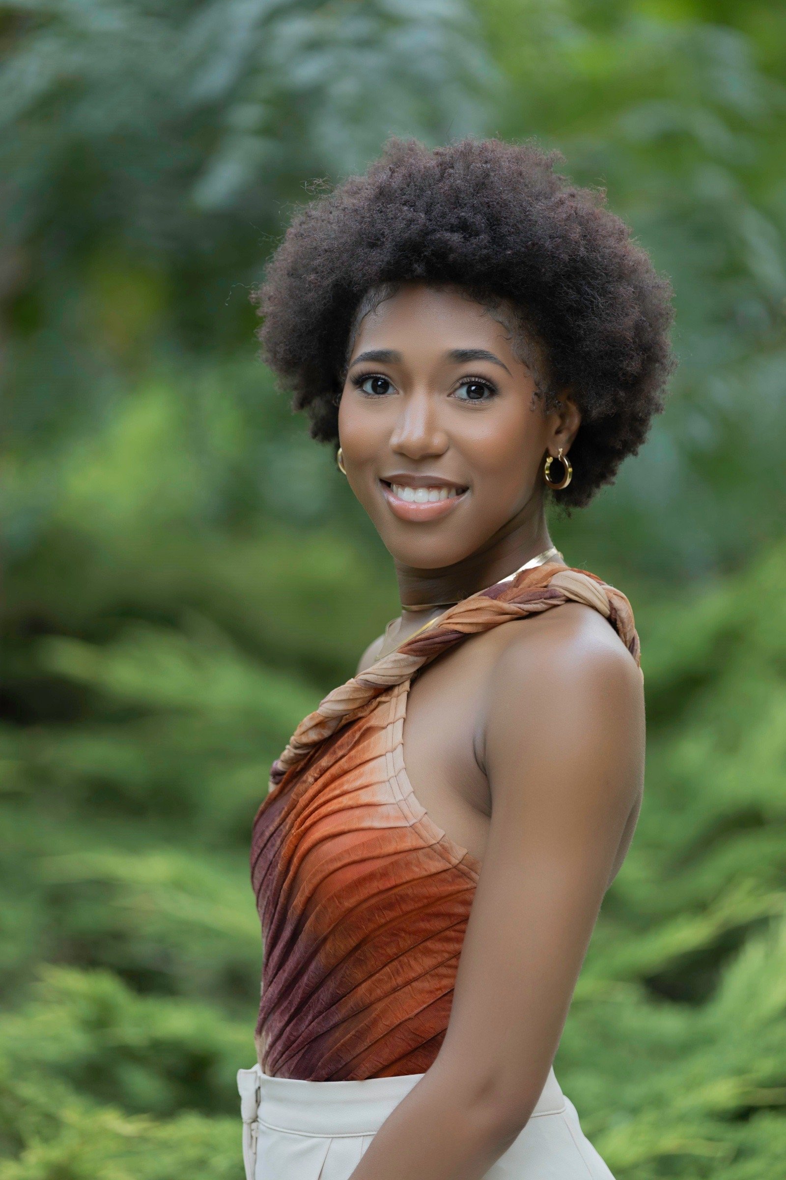 Thompson_Erin Erin Nicole.JPG