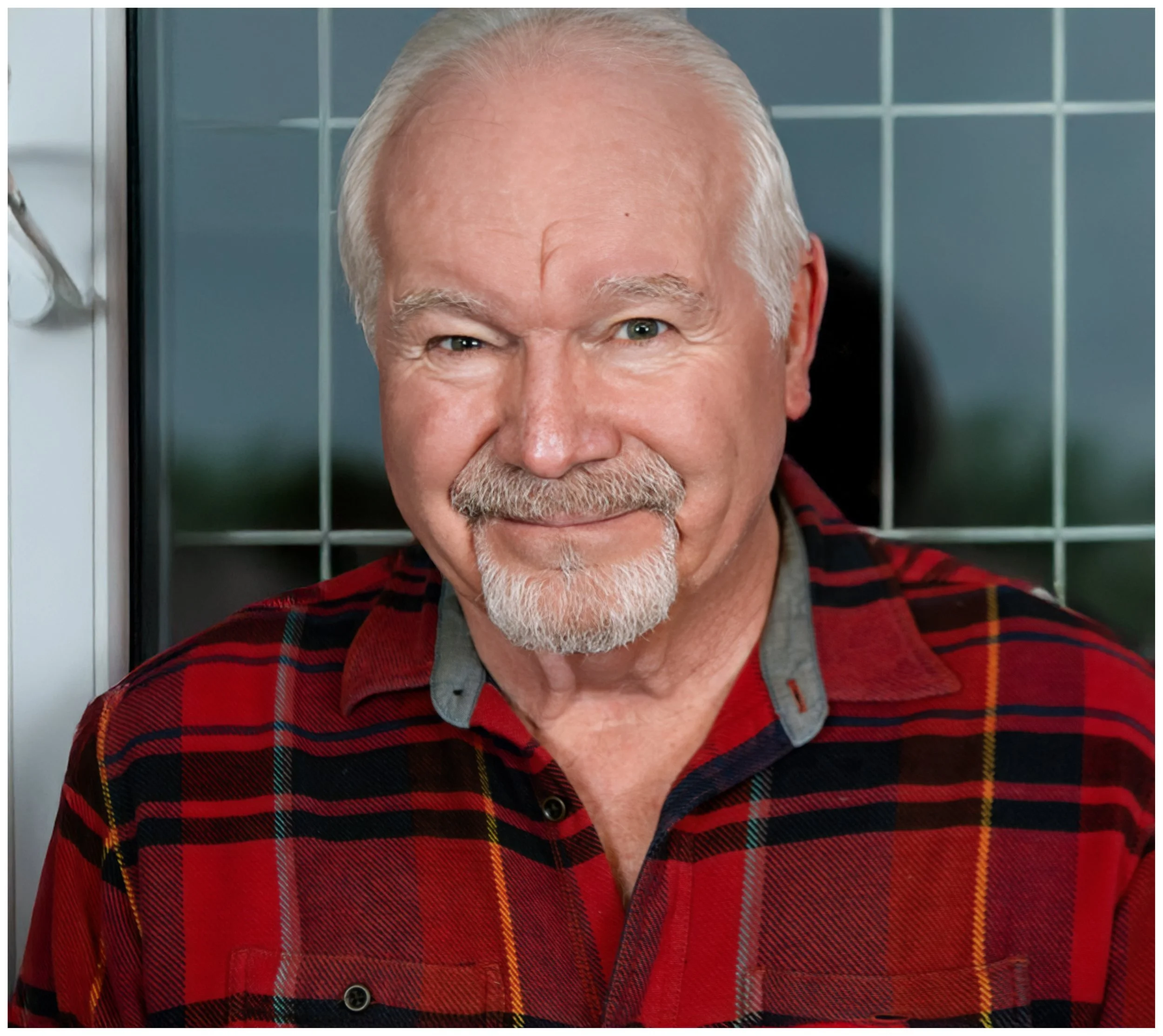 Recent headshot taken by Leonard - 05-16-25 Mark Costello.jpg