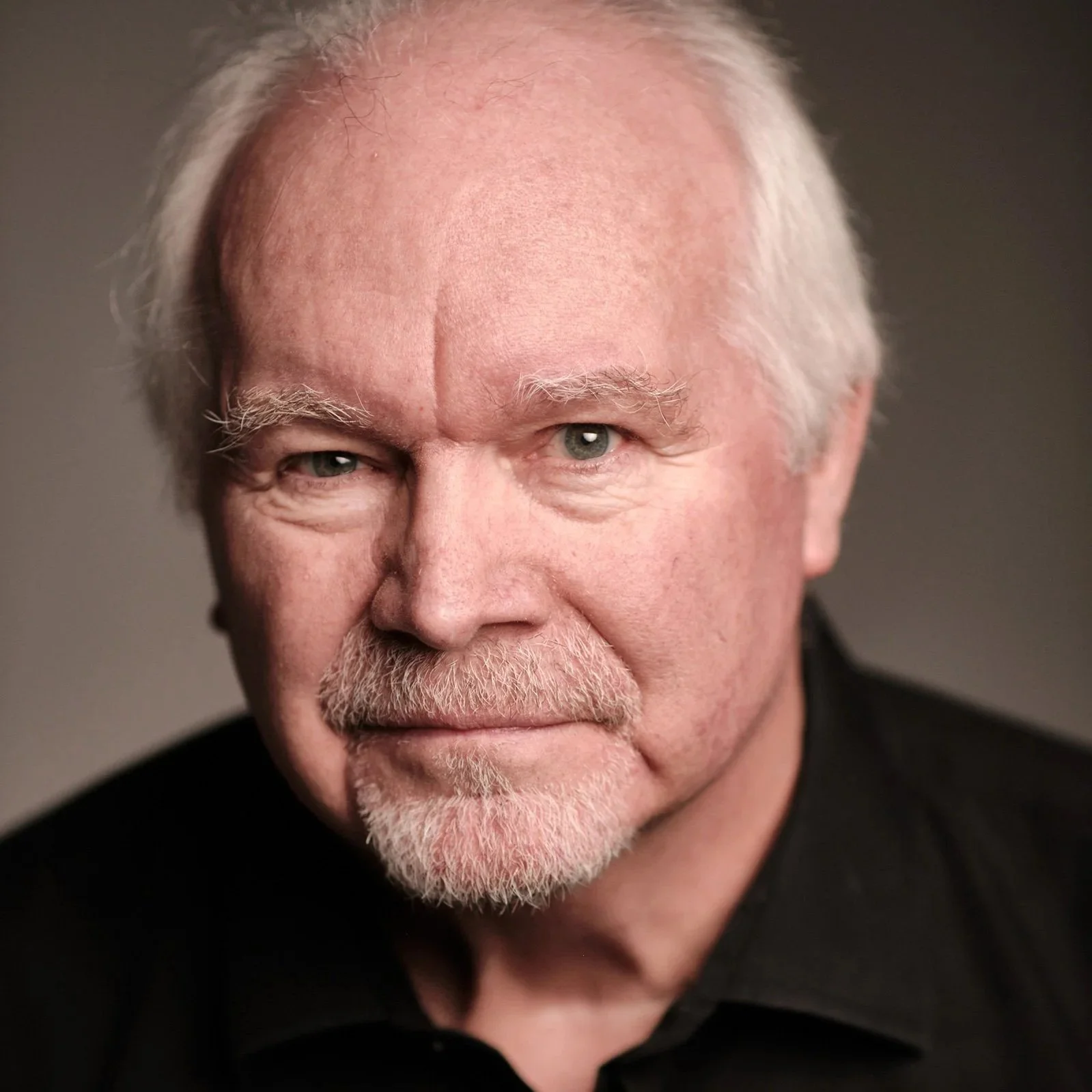 MARK COSTELLO / SAG-AFTRA, AEA