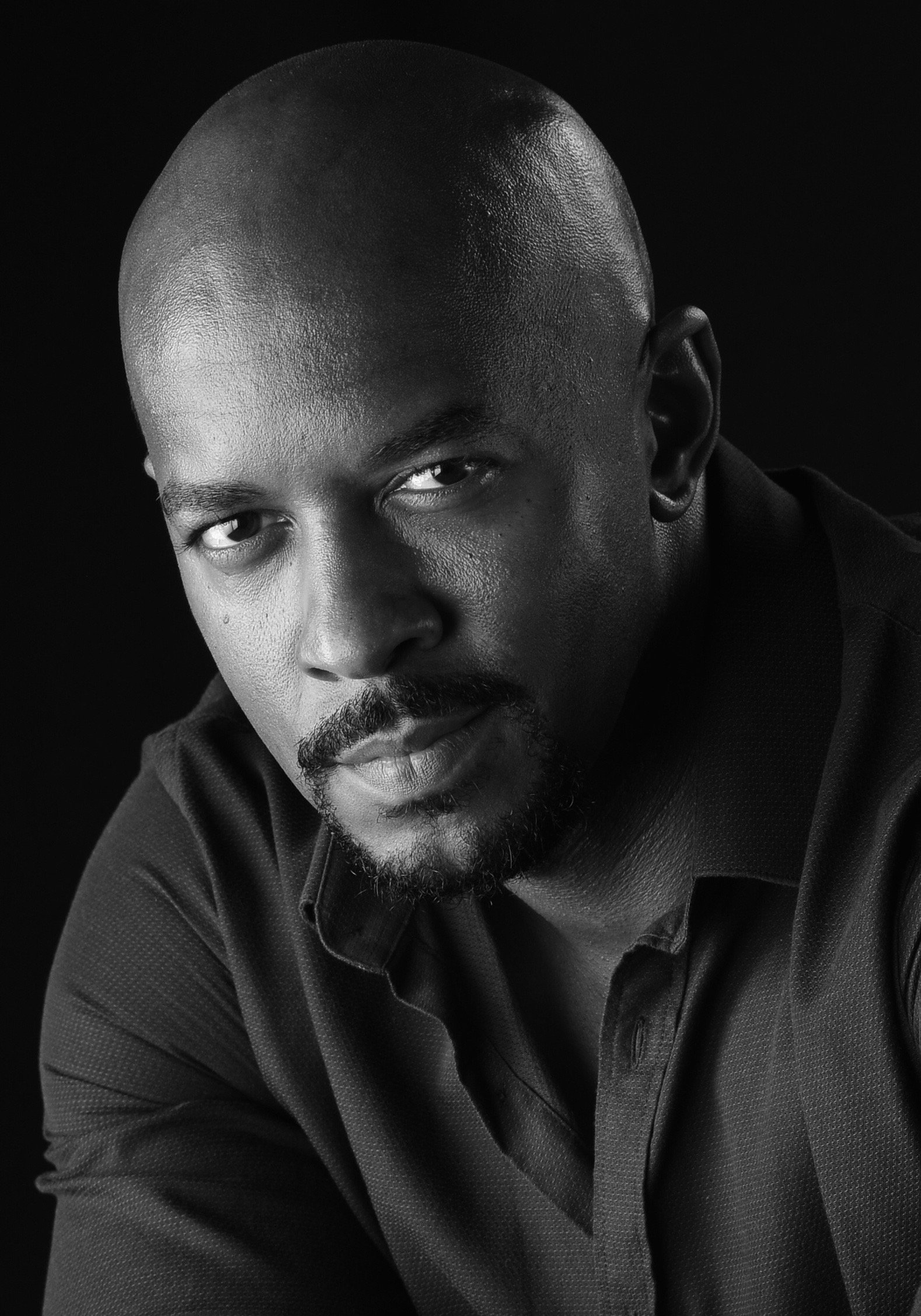 My B&W Headshot Muhammad Ayers.JPG
