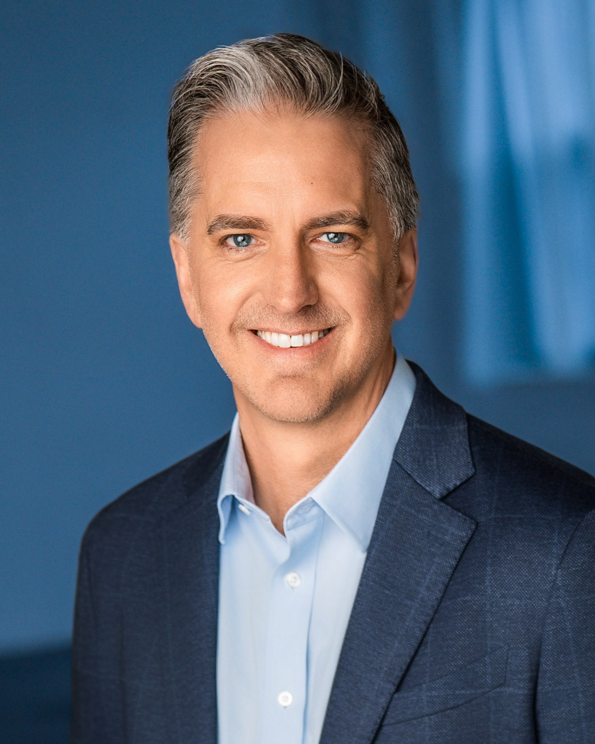Headshot1 Clint Hankinson.jpg