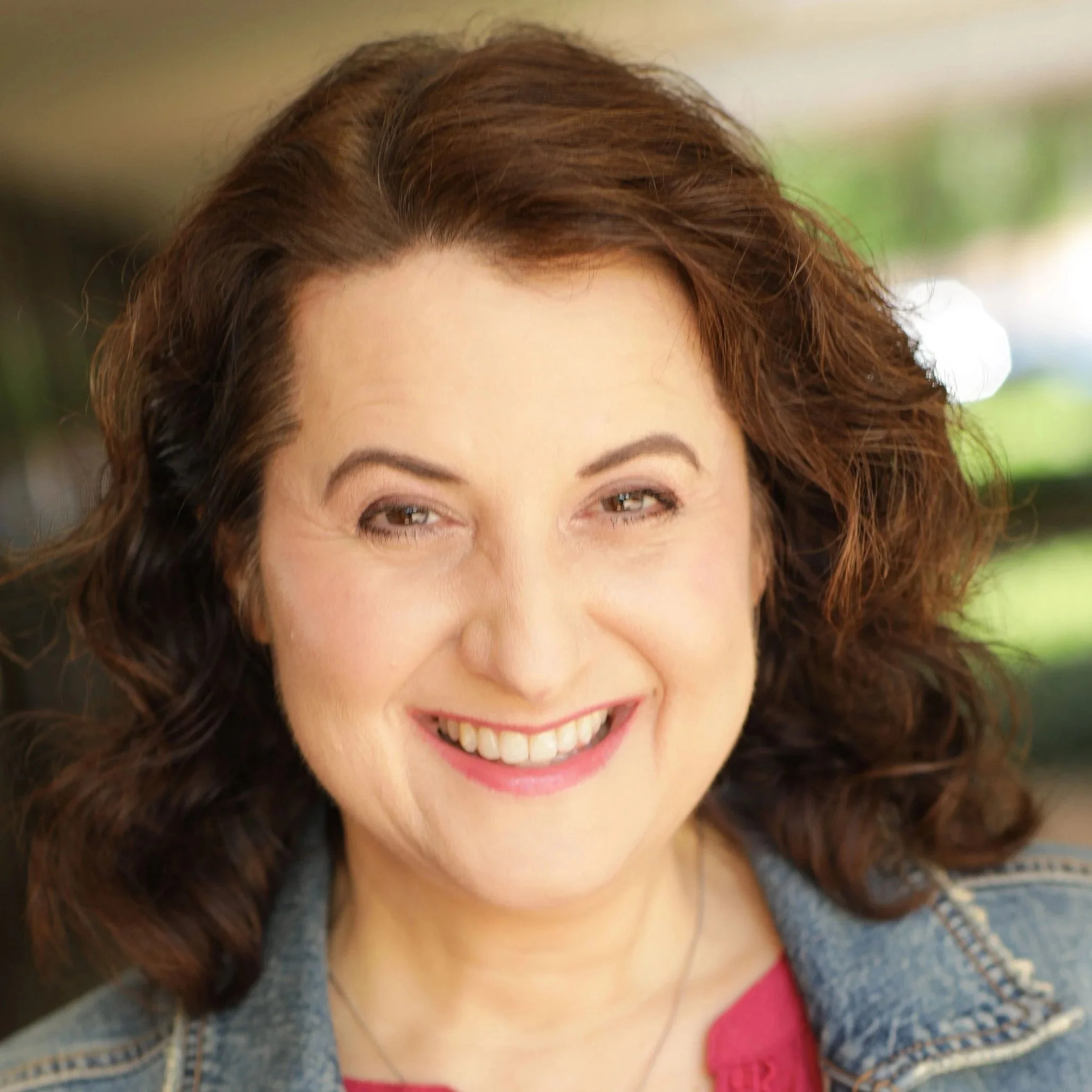 LAURIE SANII