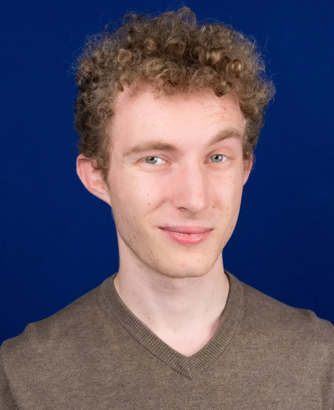 Headshot Humor Cole Buzbee.jpg