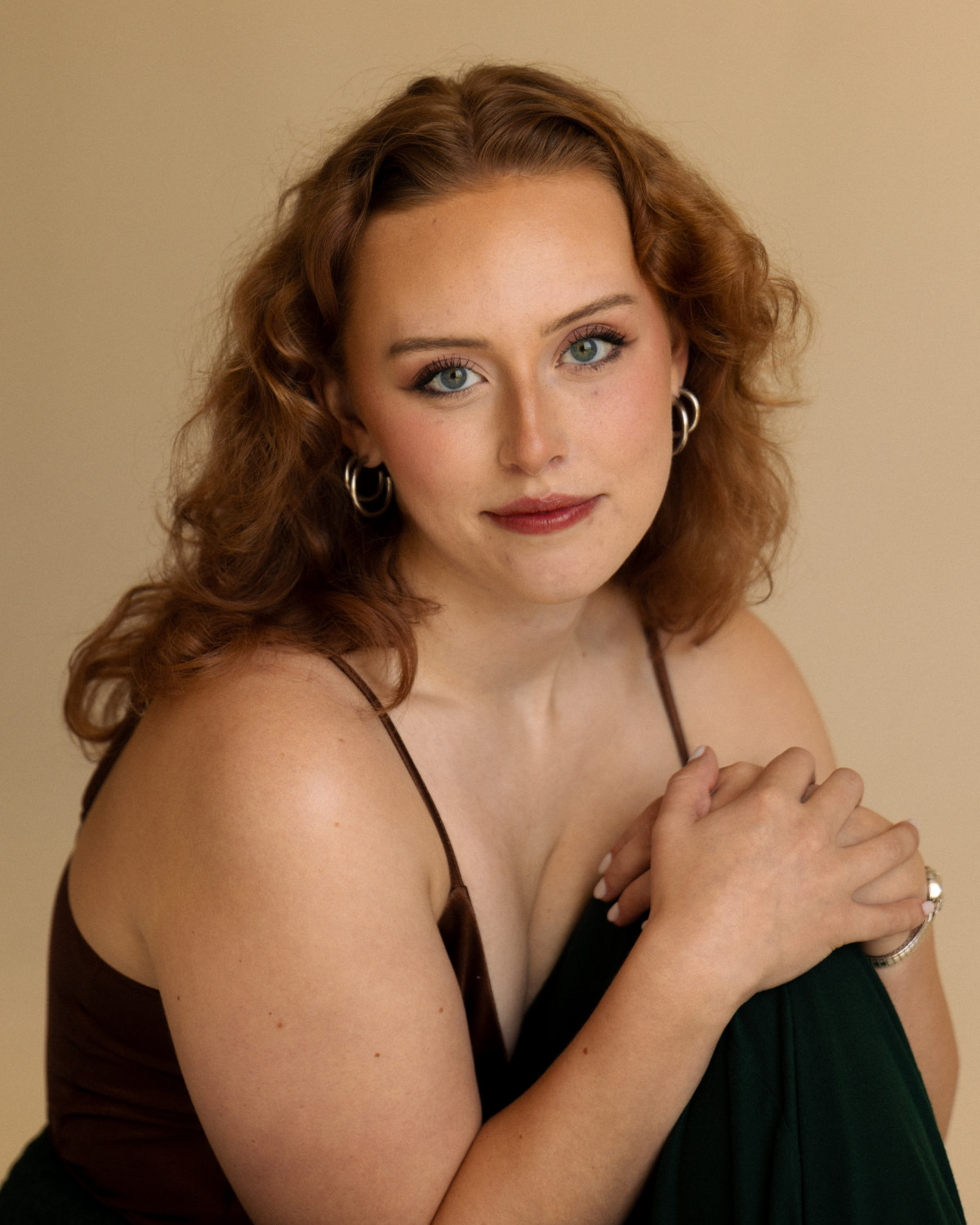 Headshot 3 Maddy Grimes.png