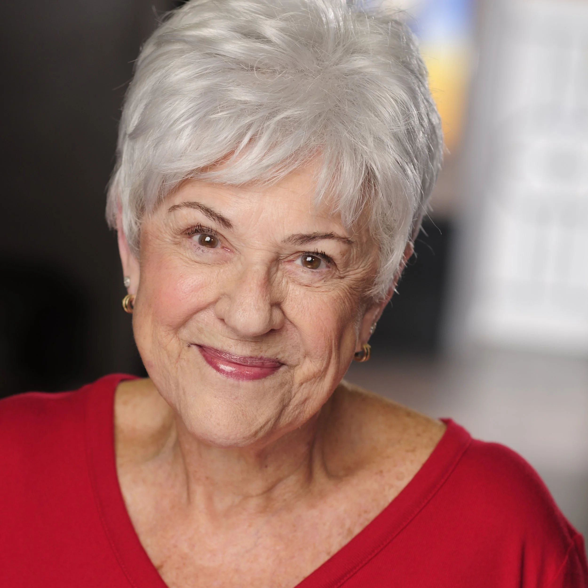 ROBERTA SLOAN / SAG ELIGIBLE