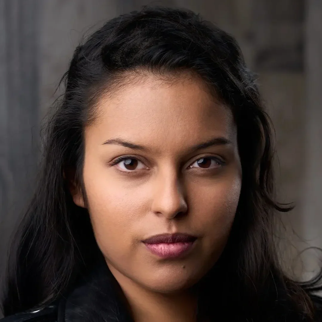 EVA HARRIS