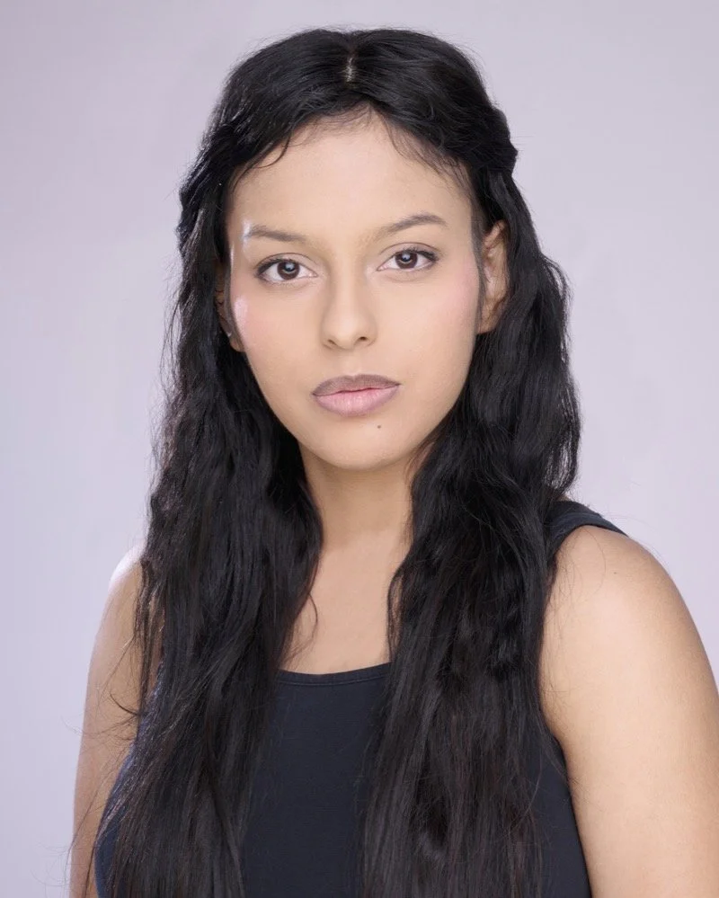 Headshot 3 Eva Harris.jpg
