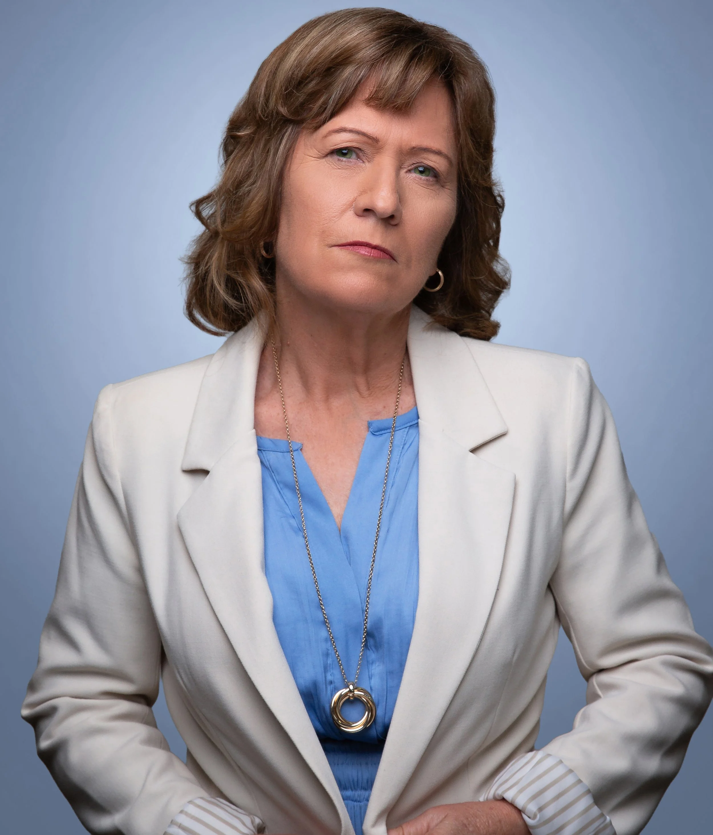Julie McAllan Headshot 1.jpg